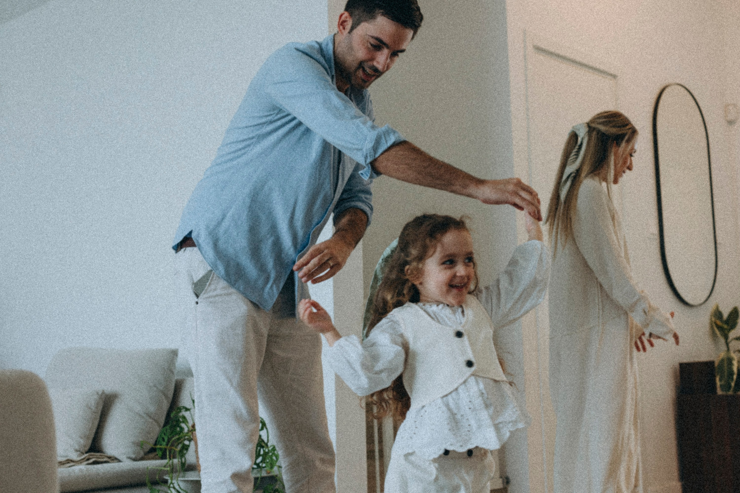 Family day — pizza and kite adventures. Katerina Nord | Wedding and Couple Photographer in Germany and Europe