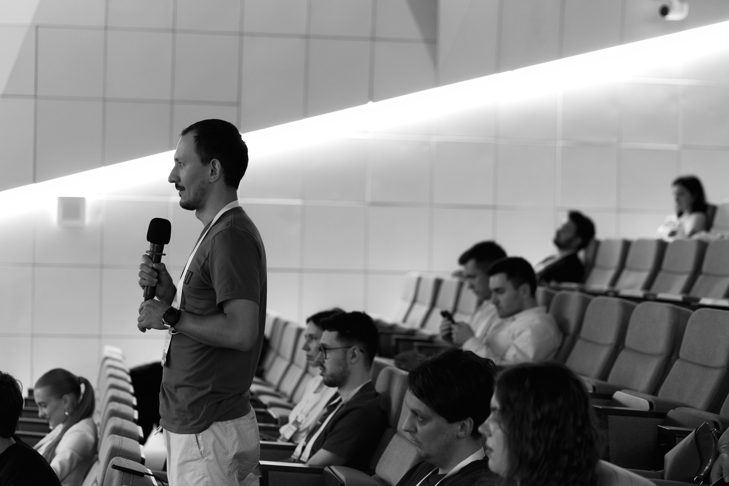 Aha! — 29–30 мая 2025. Фотобанк Матемаркетинг