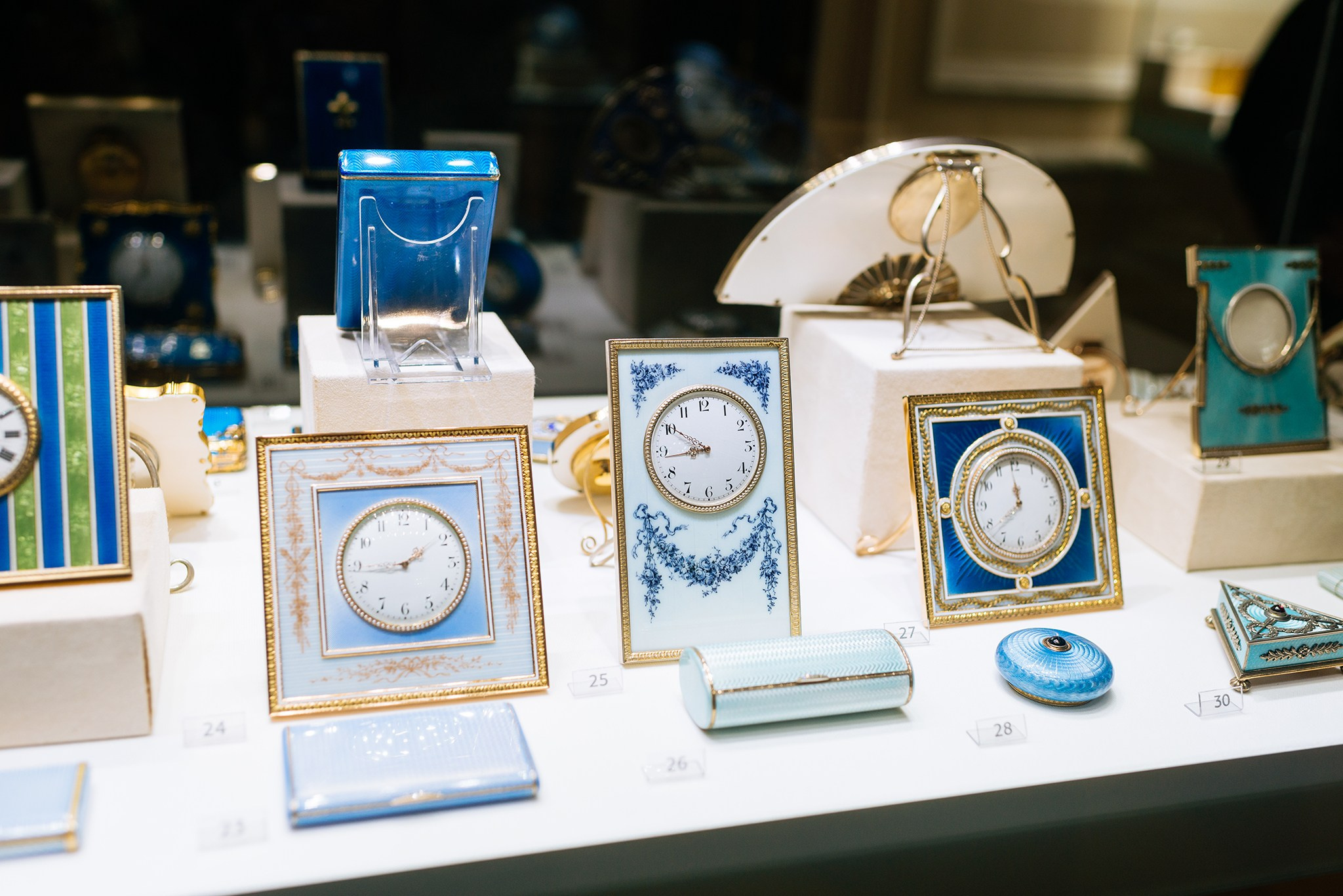 Егор Шапиро. Экскурсия в музей Фаберже. Ноябрь 24. Репортажный фотограф в Санкт-Петербурге Анастасия Клёпова