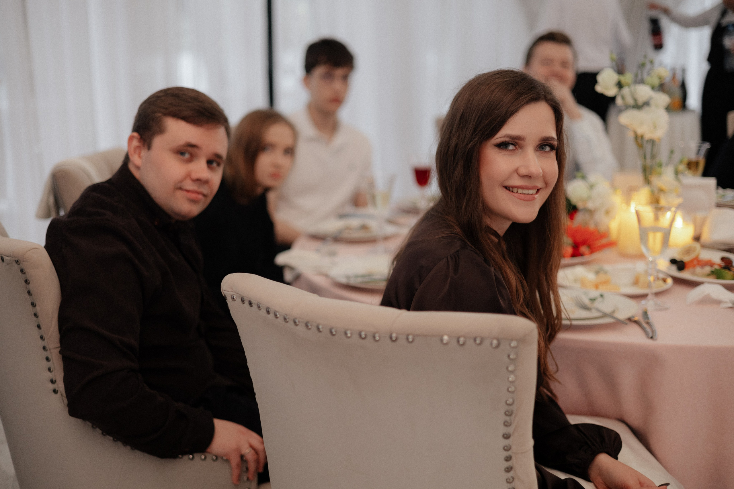 Аня и Саша. Свадьба в Юдино парк. Свадебный и портретный фотограф в Москве Анастасия Масюк