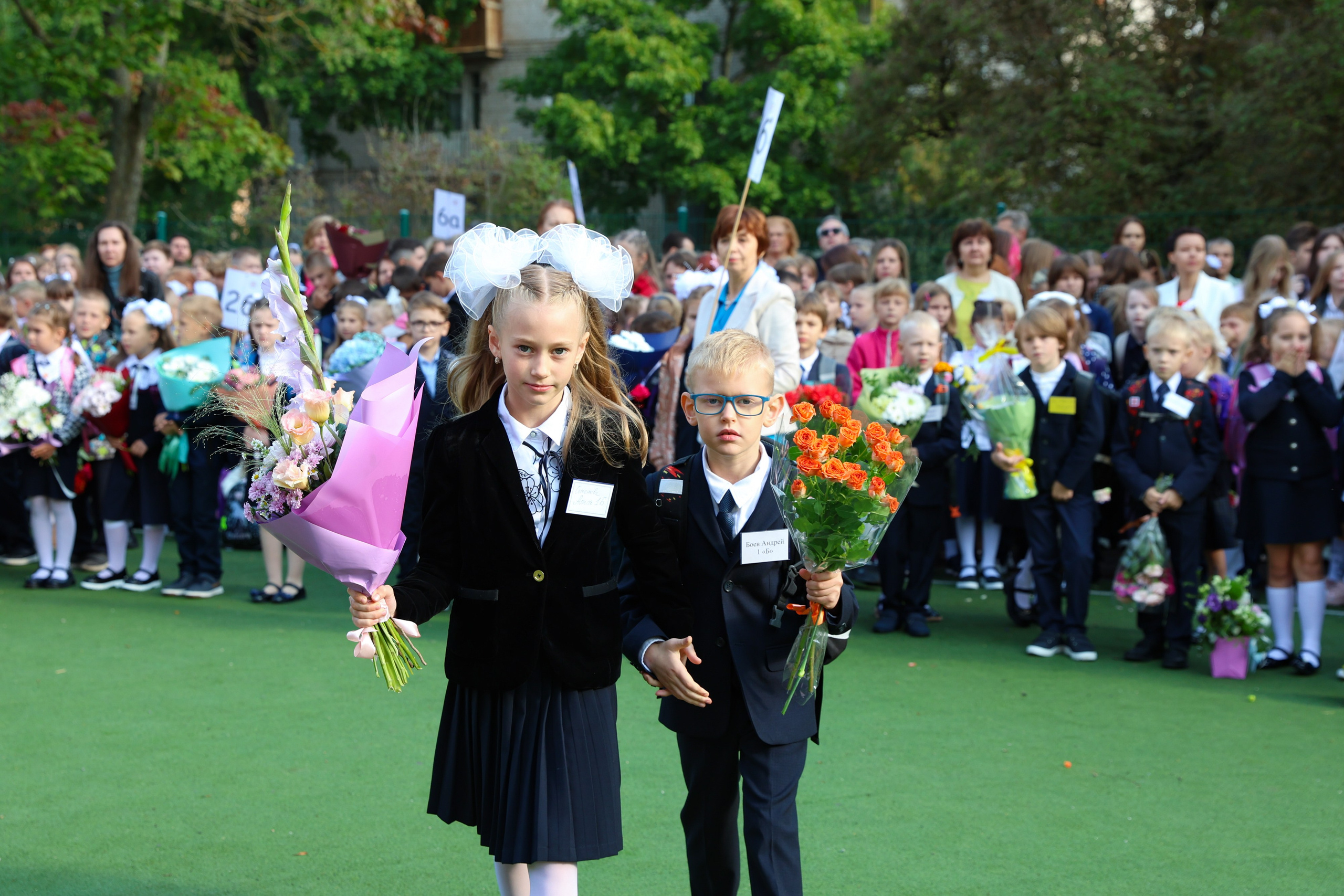 1 сентября в школе № 500. Фотограф Дарья Попова