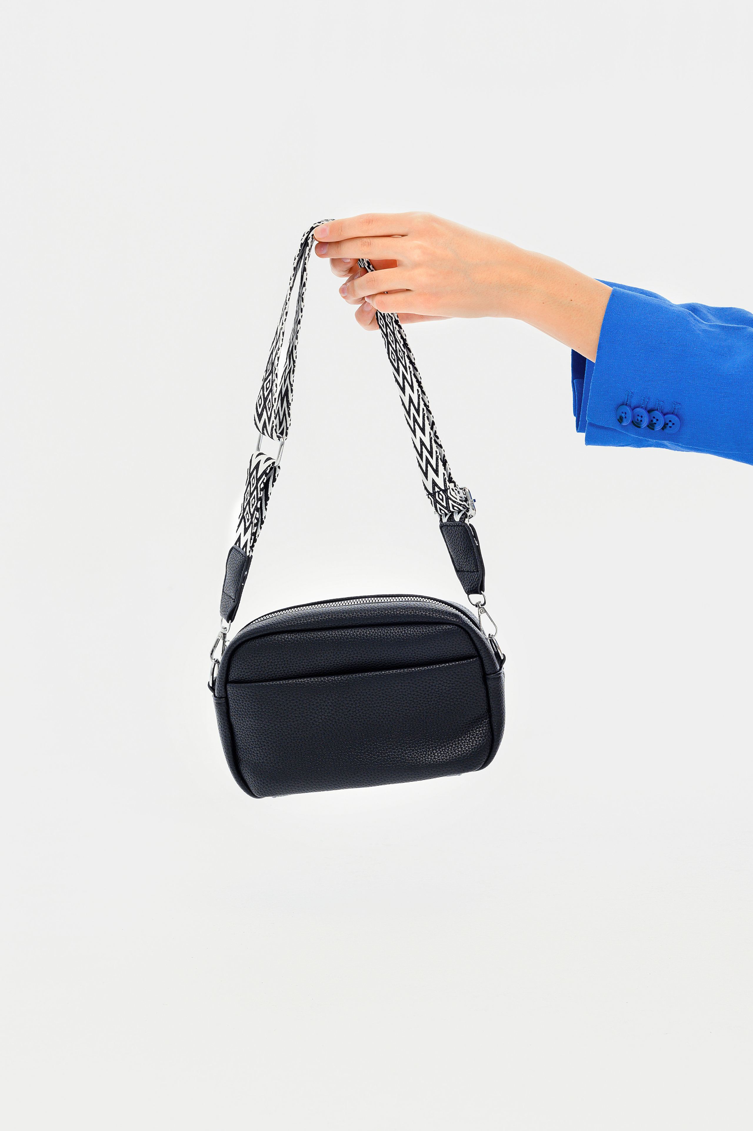 Съемка сумок для маркетплейсов (Wildberries, Ozon, Яндекс.Маркет). Фотограф товаров для соцсетей - инстаграм, вконтакте. Контент-фотограф в Москве Хныкина Лена