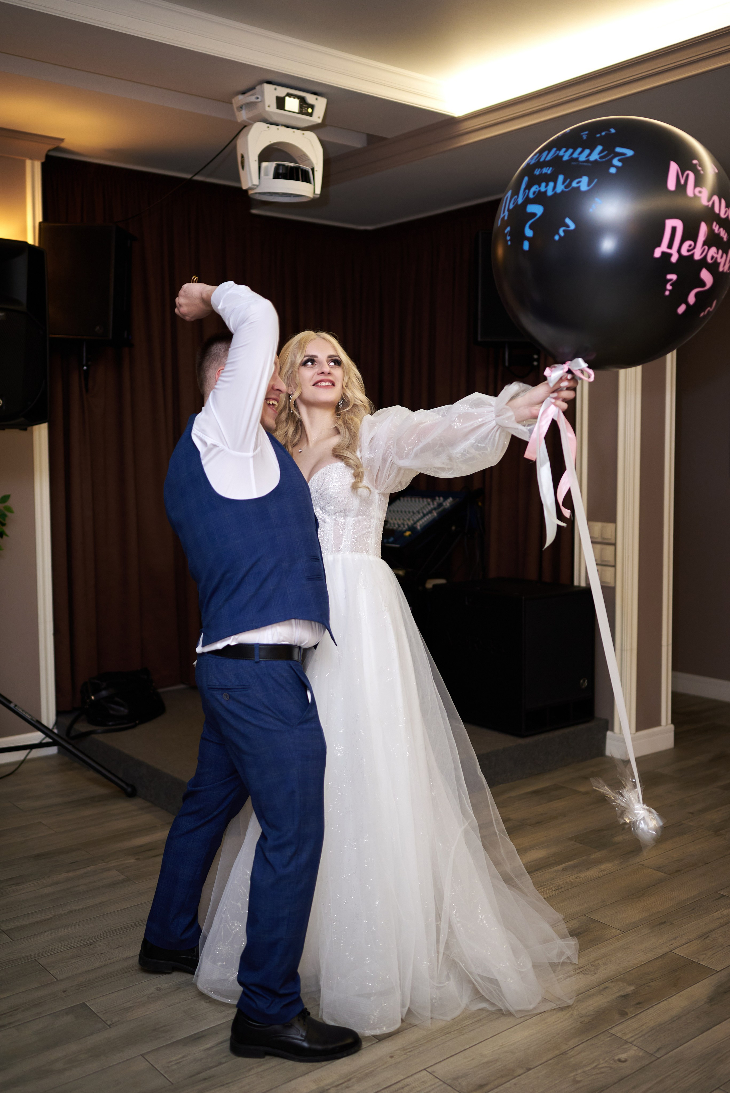 Фотограф Старый Оскол, Губкин. Свадебная фотосессия, доступная цена. Профессиональный фотограф Старый Оскол, Губкин — свадьба, венчание, крещение, юбилей и день рождения