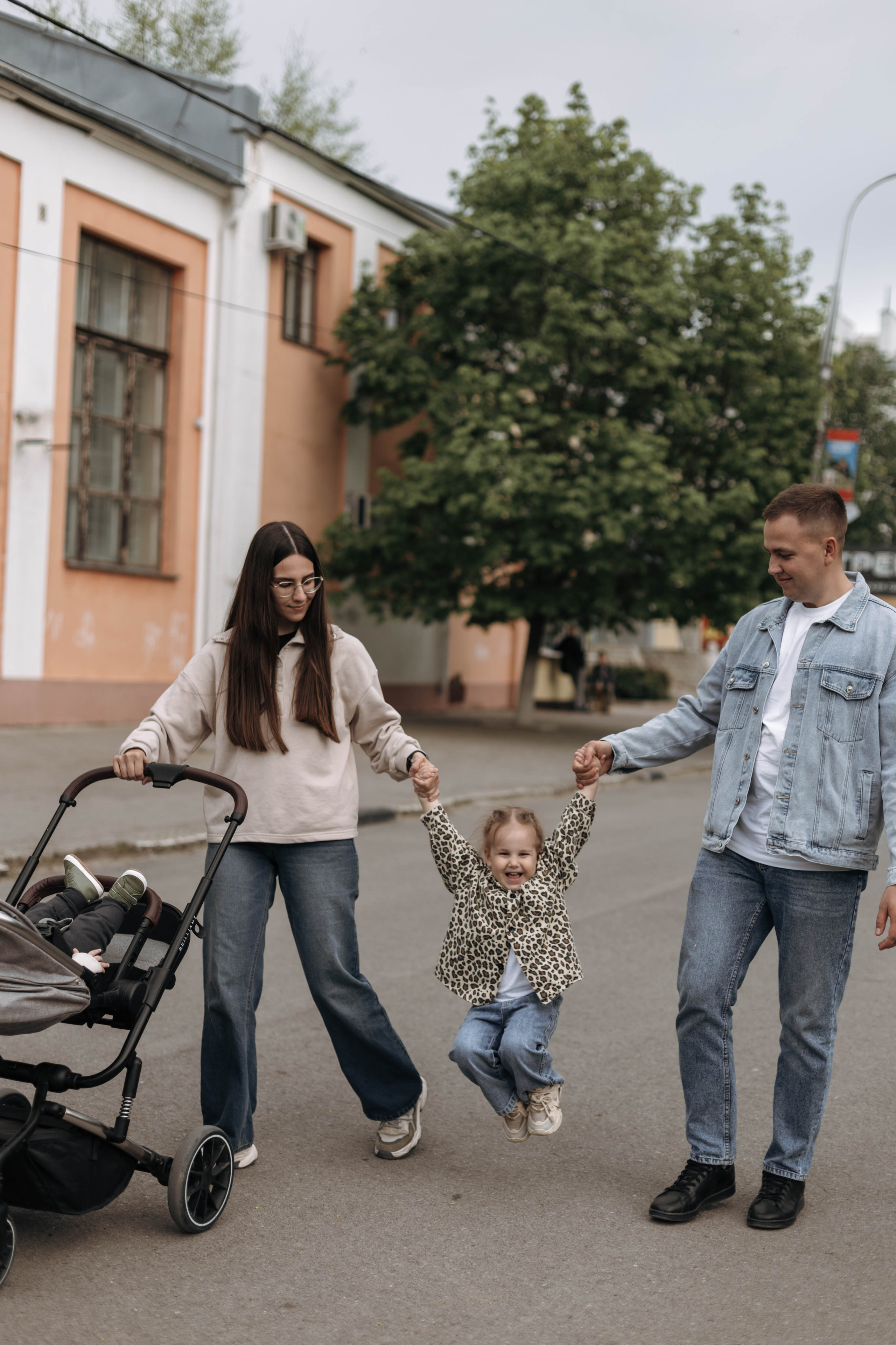 Семейная прогулка. Фотограф Сальск Катерина