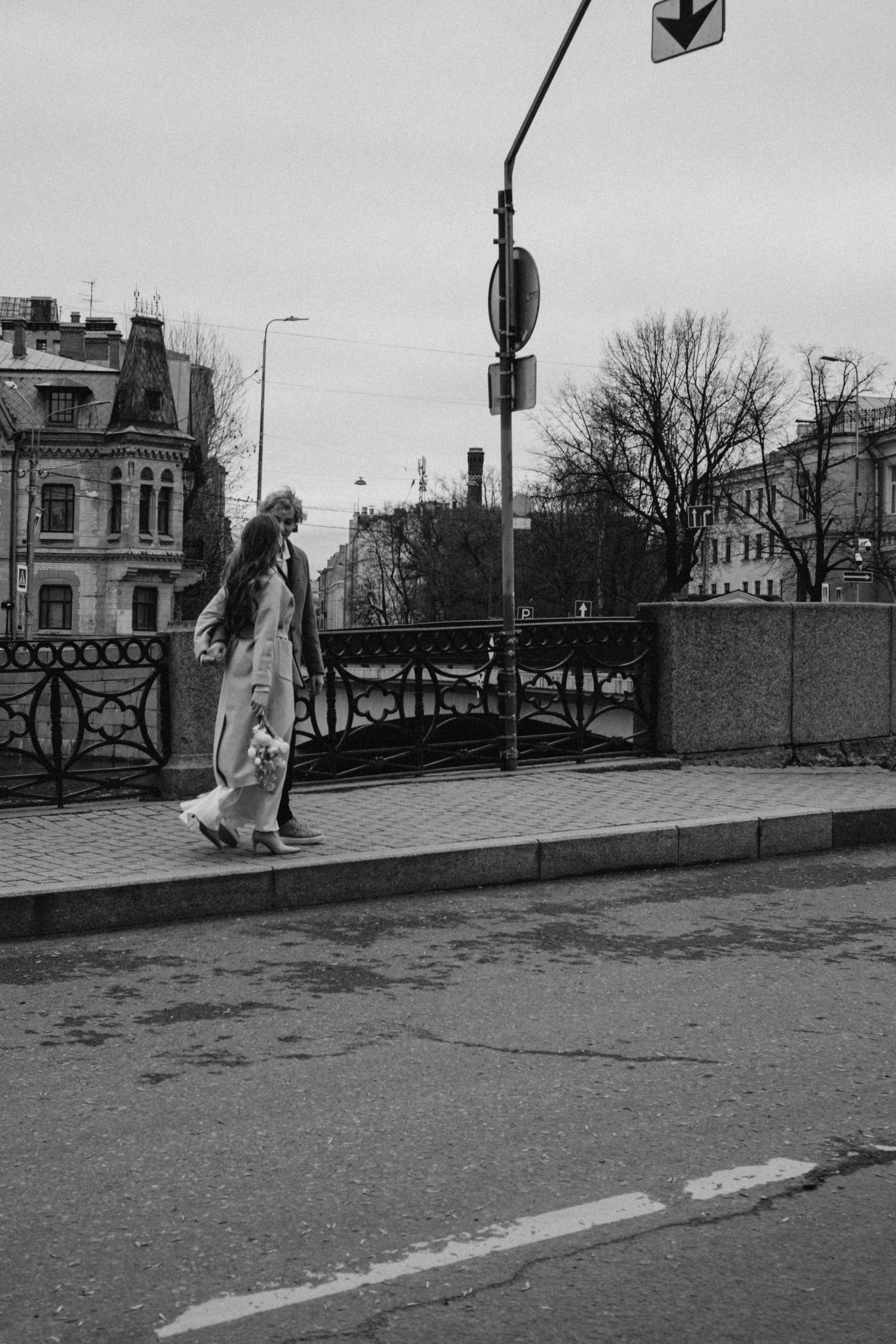 СВАДЕБНАЯ ПРОГУЛКА ПО ПЕТРОГРАДКЕ ВЕСНОЙ (ФОТОСЕССИИЯ ПАРЫ СВАДЕБНАЯ). Профессиональный фотограф, Санкт-Петербург — Виктория Богомолова