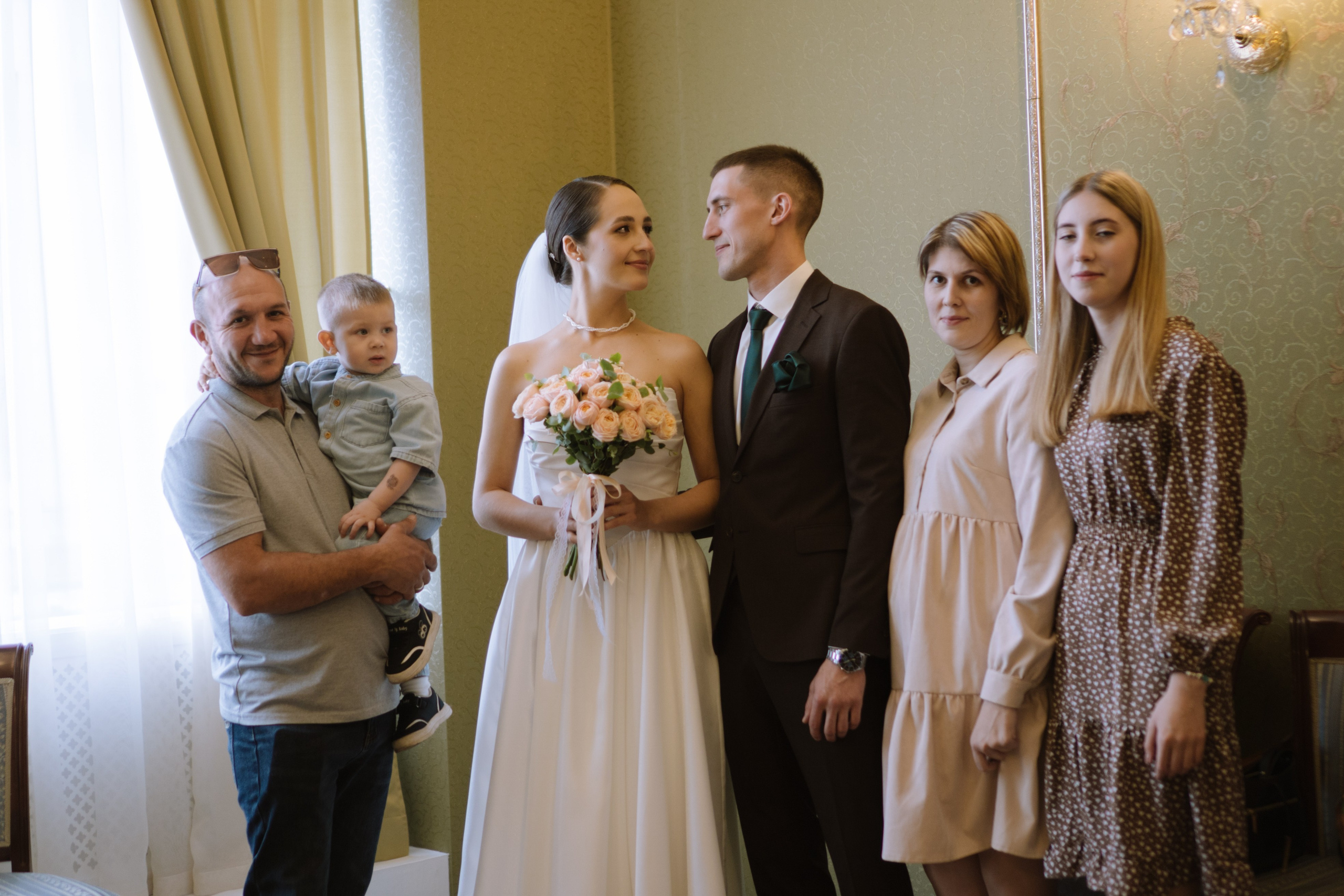 РЕПОРТАЖНАЯ СЬЕМКА В ЗАГСЕ. Профессиональный фотограф, Санкт-Петербург — Виктория Богомолова