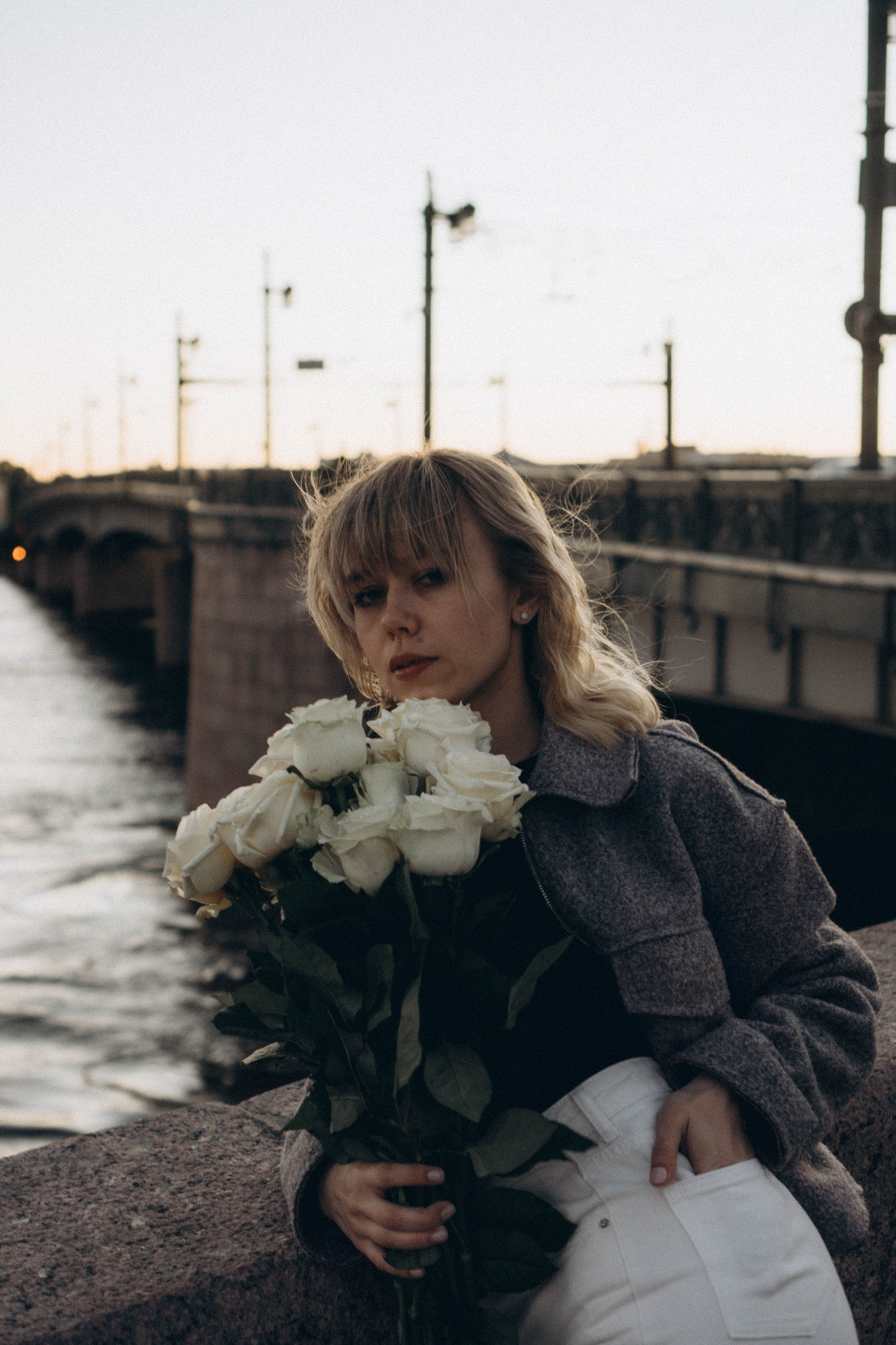 ПРОГУЛКА ПО ГОРОДУ В БЕЛЫЕ НОЧИ (другой вариант). Профессиональный фотограф, Санкт-Петербург — Виктория Богомолова