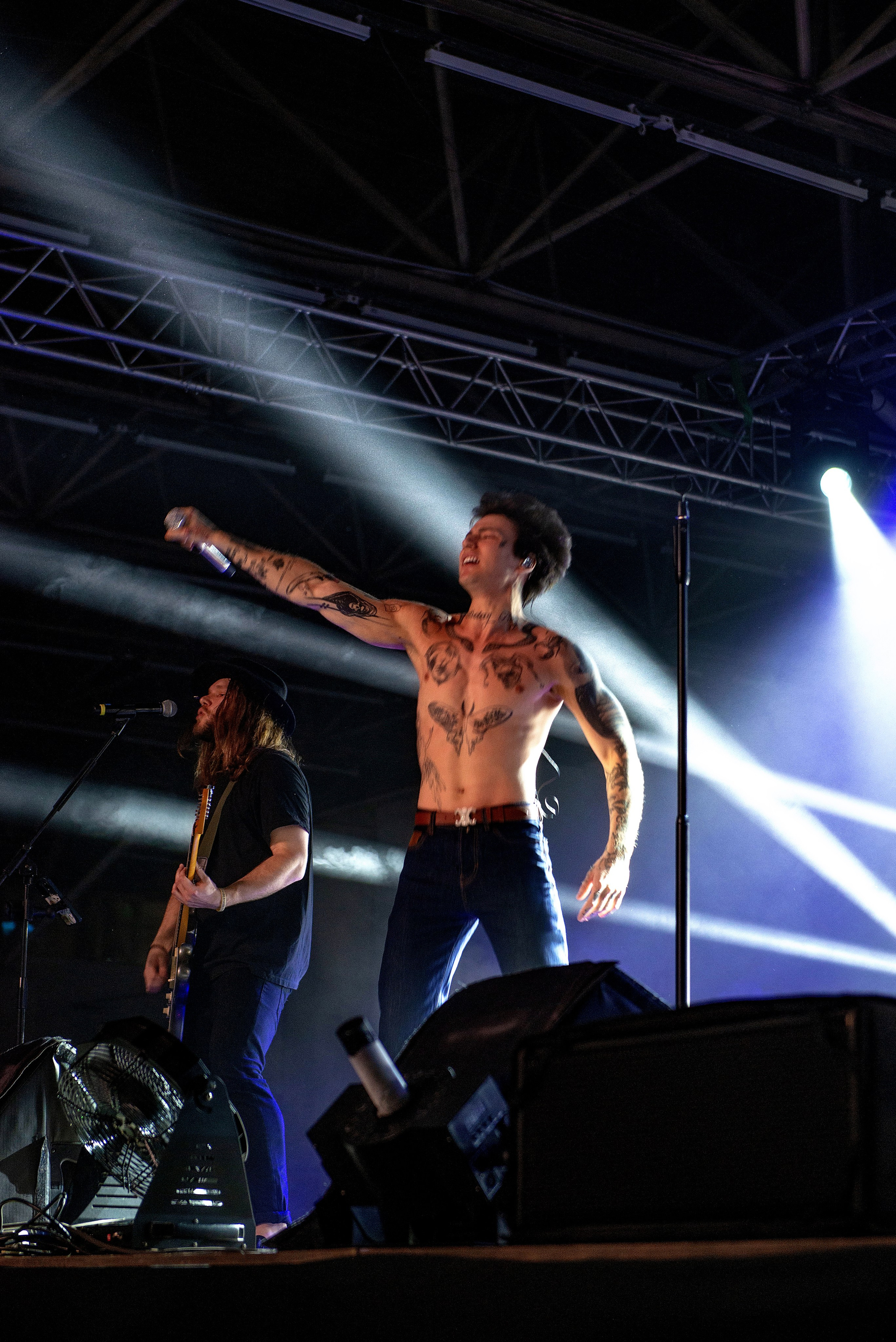 Концерт Хolidayboy. Школьный, фэшн фотограф в Тюмени и в России Ирина Королева