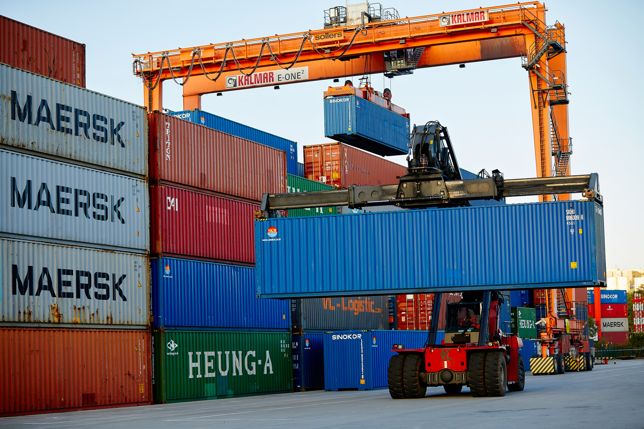 Фотограф репортаж Владивосток репортажная съёмка Приморский край фотосъёмка промышленность бизнес производство судно порт аэросъёмка