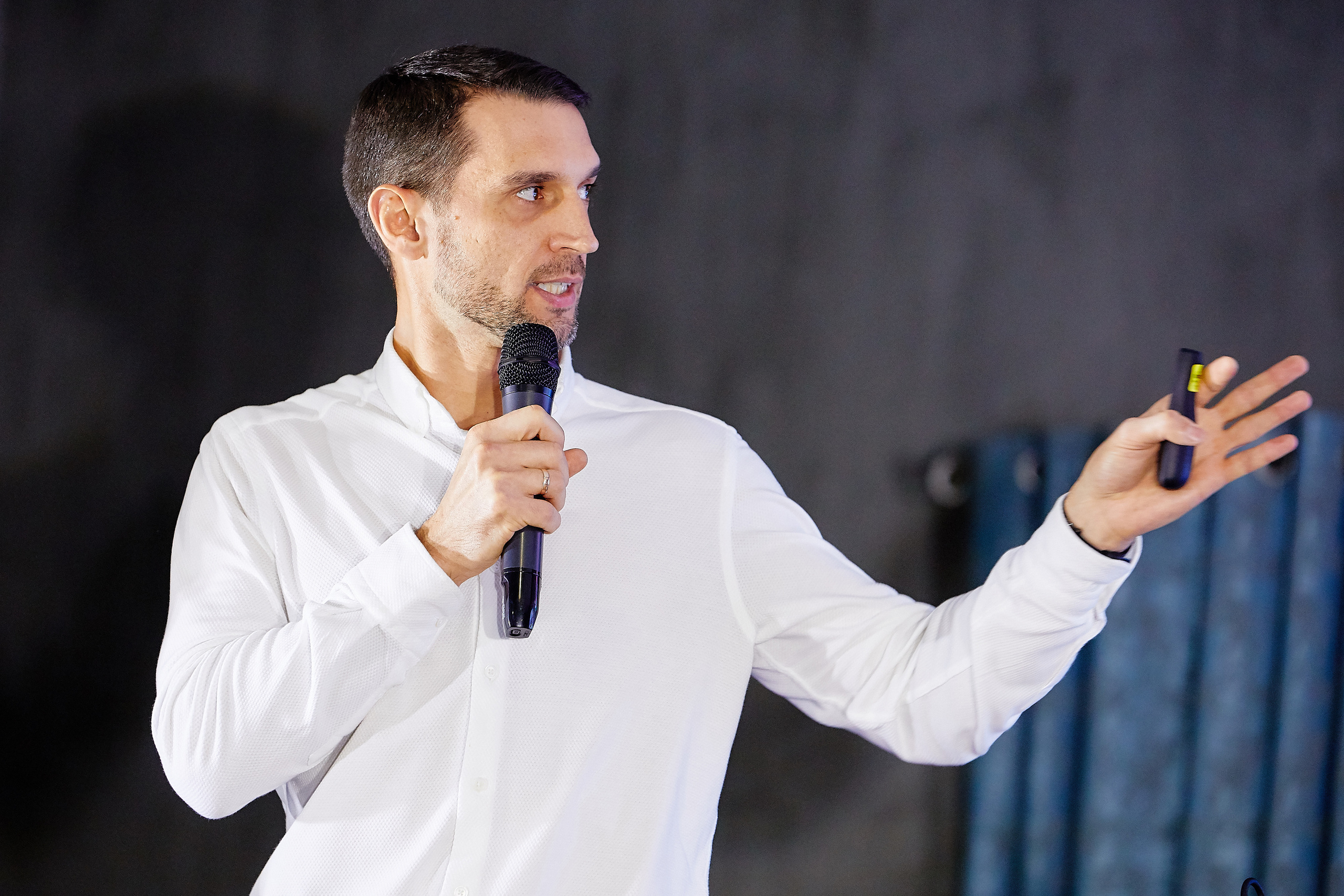 Фотограф Владивосток репортажная съёмка Приморский край официальная фотосъёмка