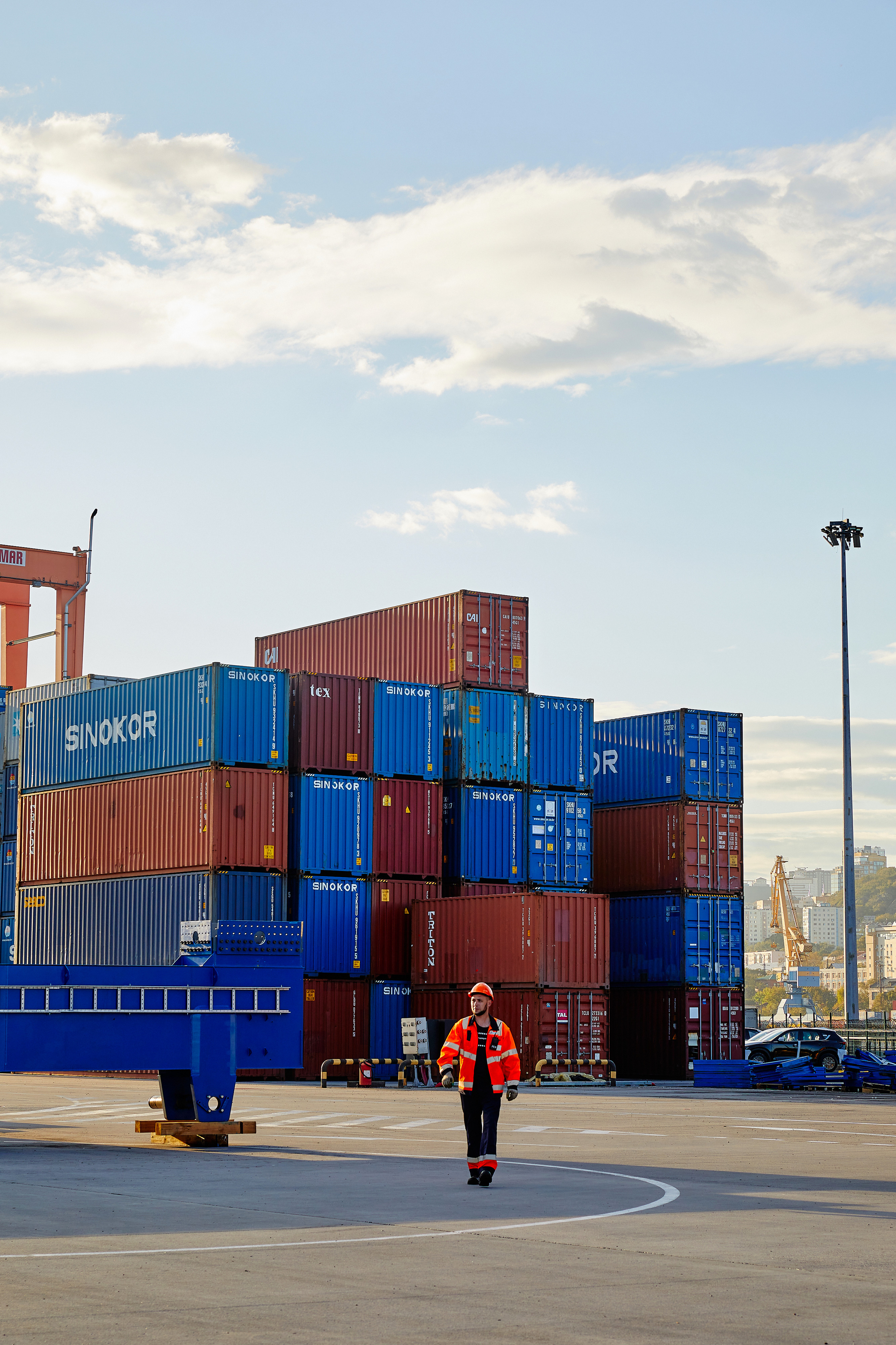 Фотограф репортаж Владивосток репортажная съёмка Приморский край фотосъёмка промышленность бизнес производство судно порт аэросъёмка