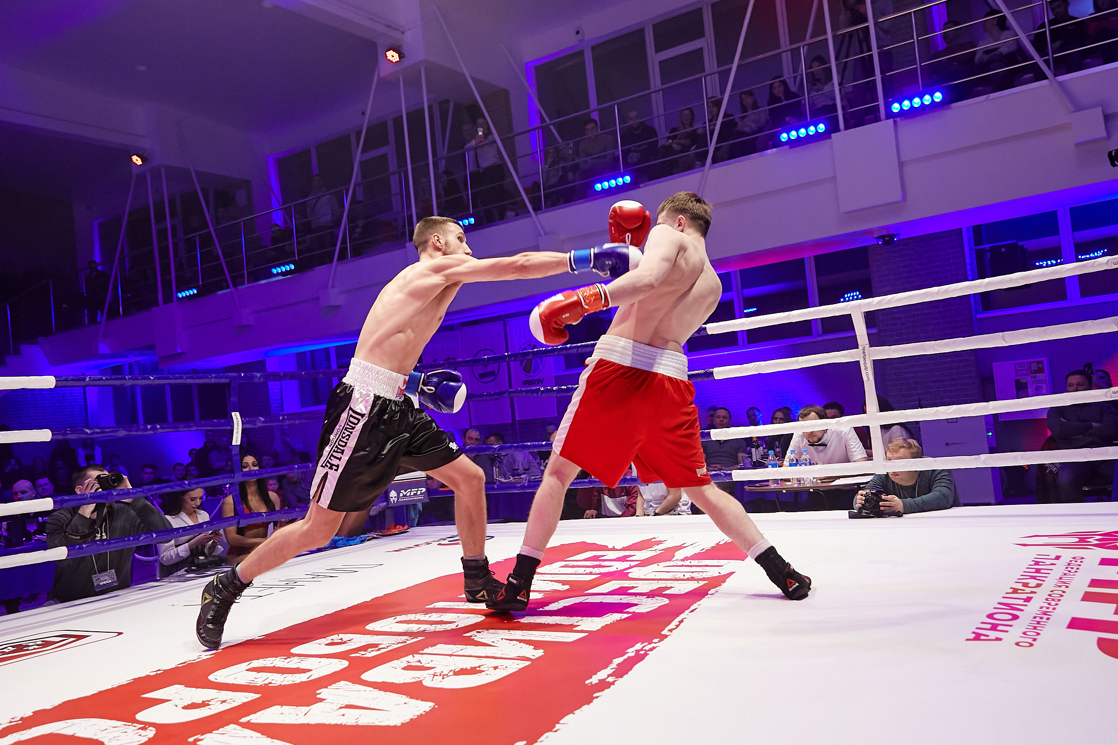 Спортивный Фотограф спорт мероприятие Владивосток единоборства ММА 