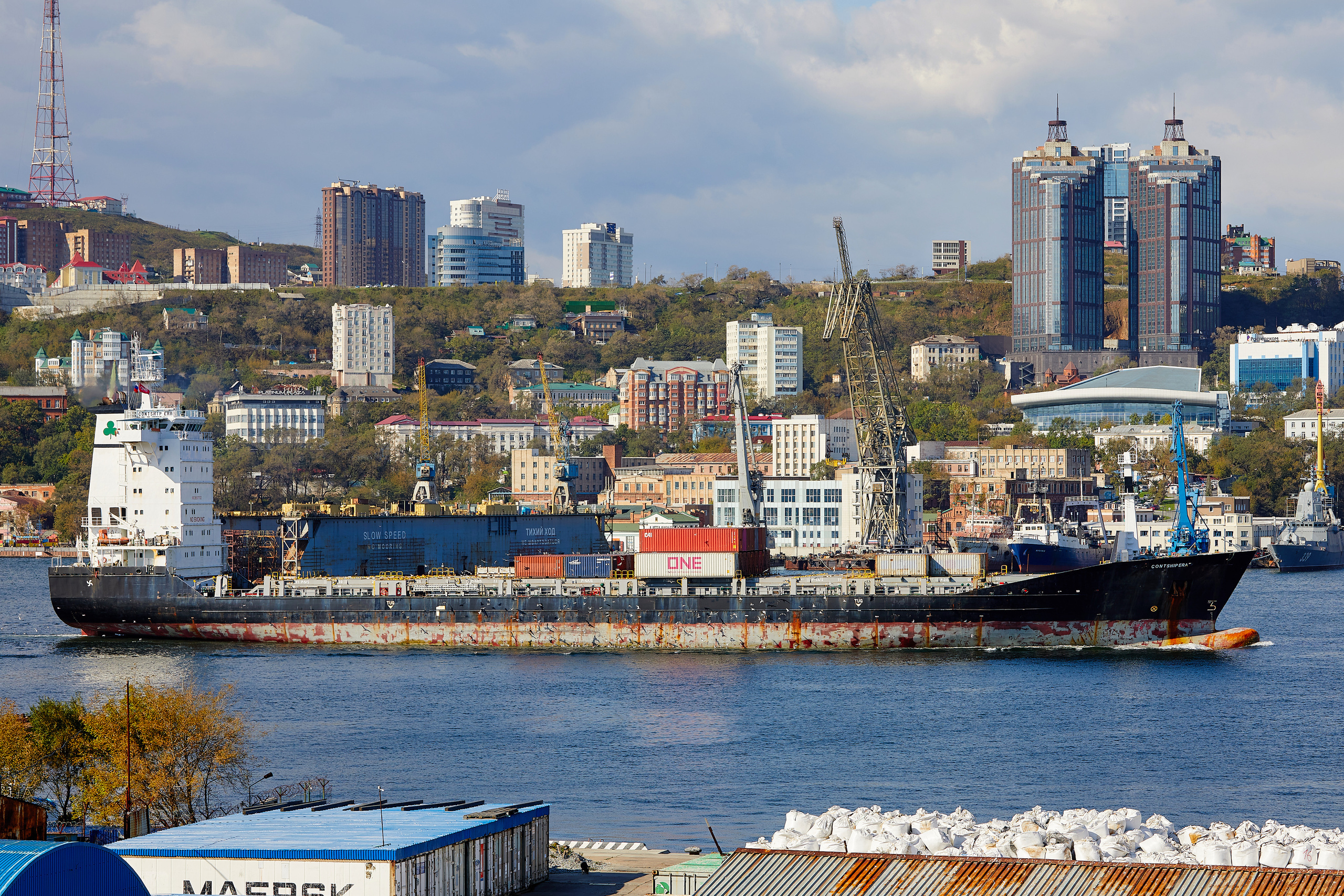 Фотограф репортаж Владивосток репортажная съёмка Приморский край фотосъёмка промышленность бизнес производство судно порт аэросъёмка
