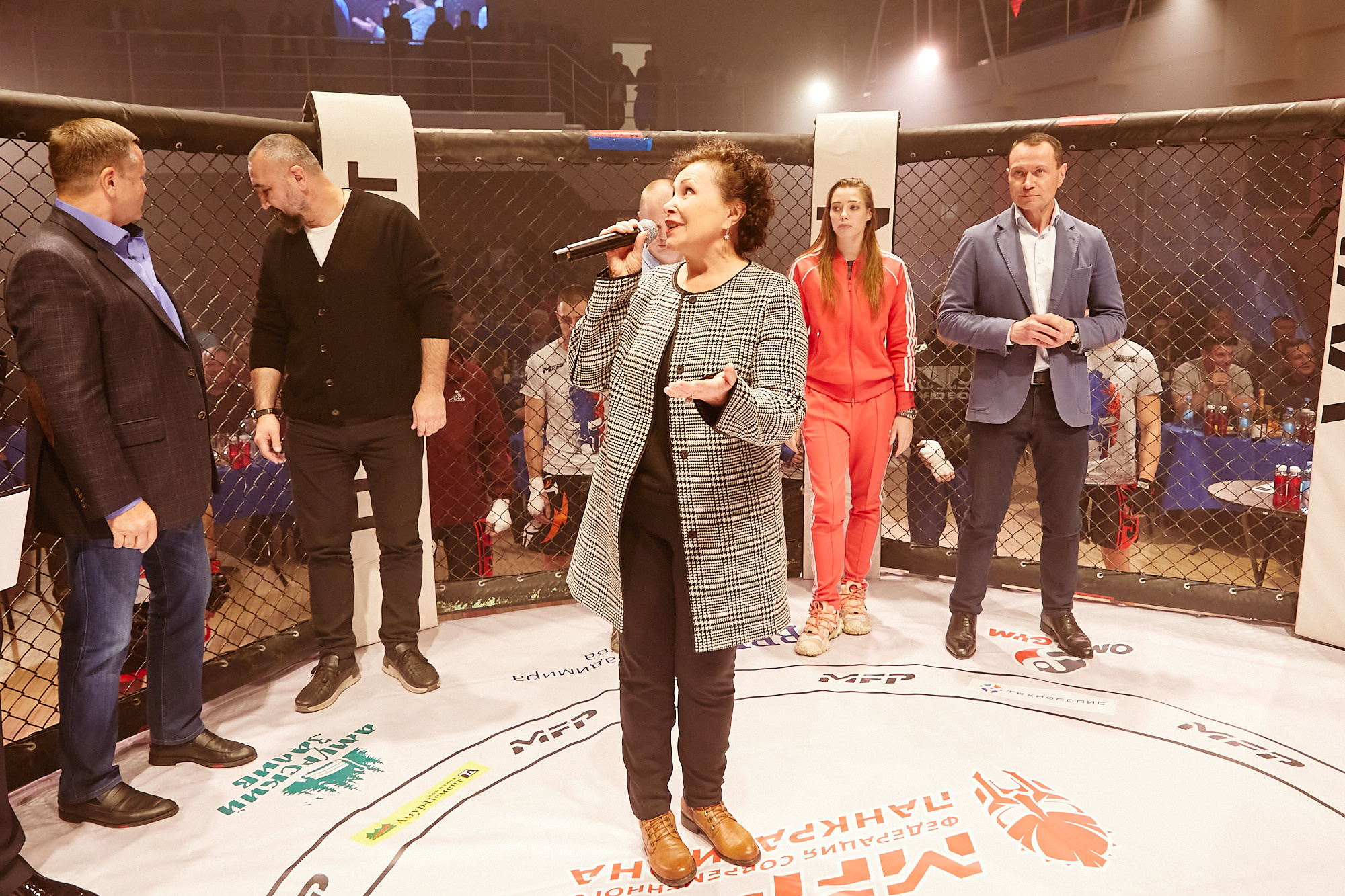 Спортивный Фотограф спорт мероприятие Владивосток единоборства ММА 