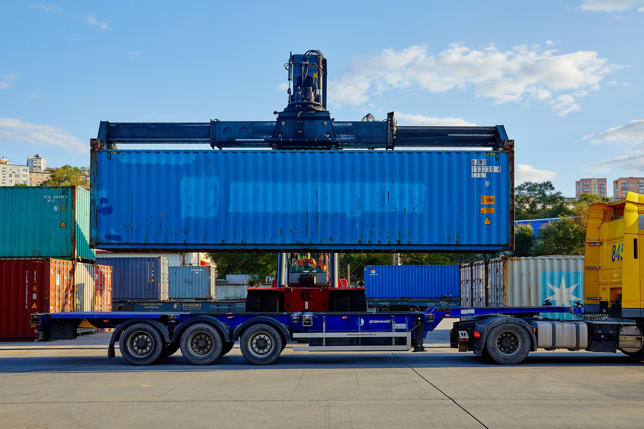 Фотограф репортаж Владивосток репортажная съёмка Приморский край фотосъёмка промышленность бизнес производство судно порт аэросъёмка