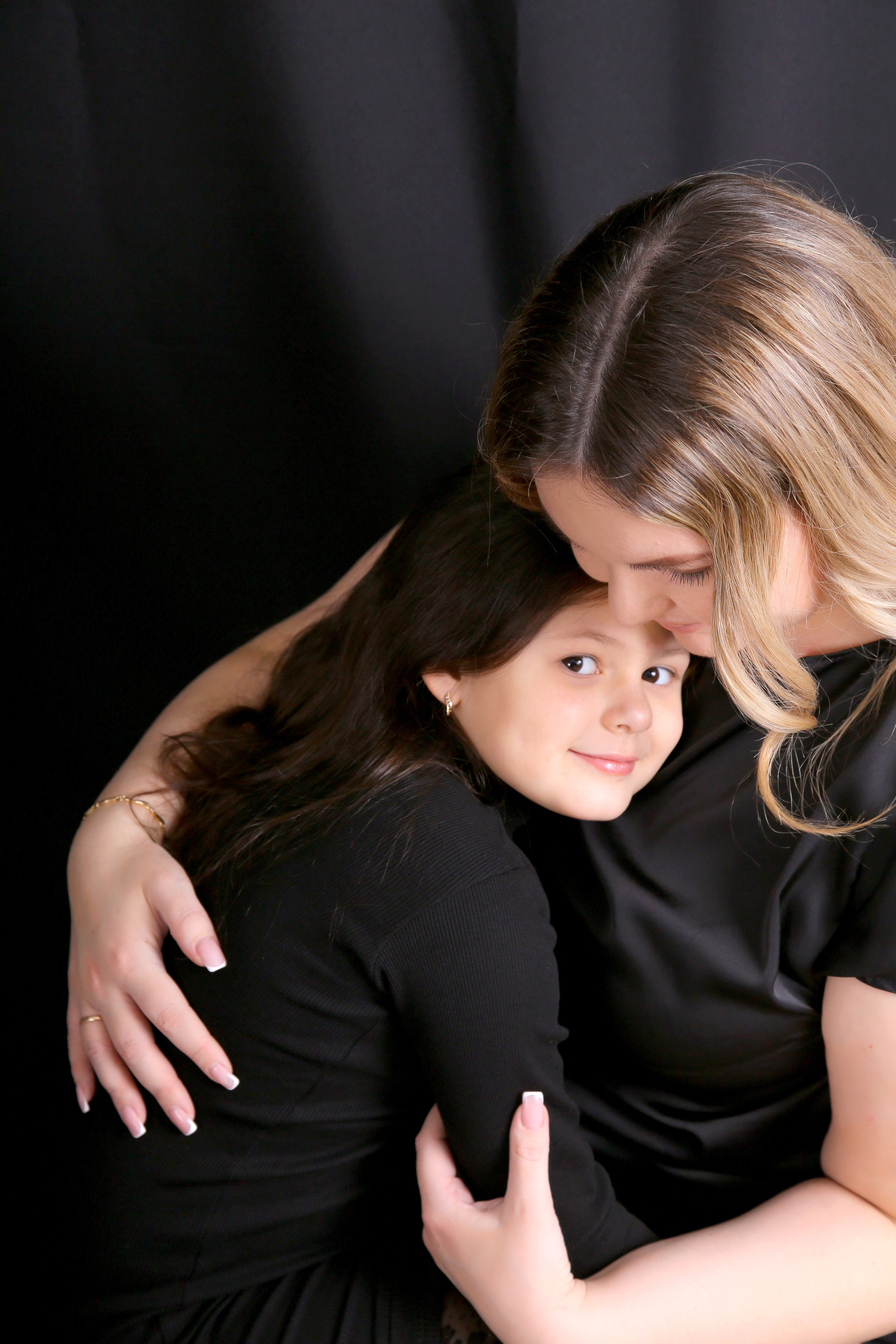 Выпускные альбомы в Нижнем Новгороде | Фотостудия Звездочет | Никулина Наталья