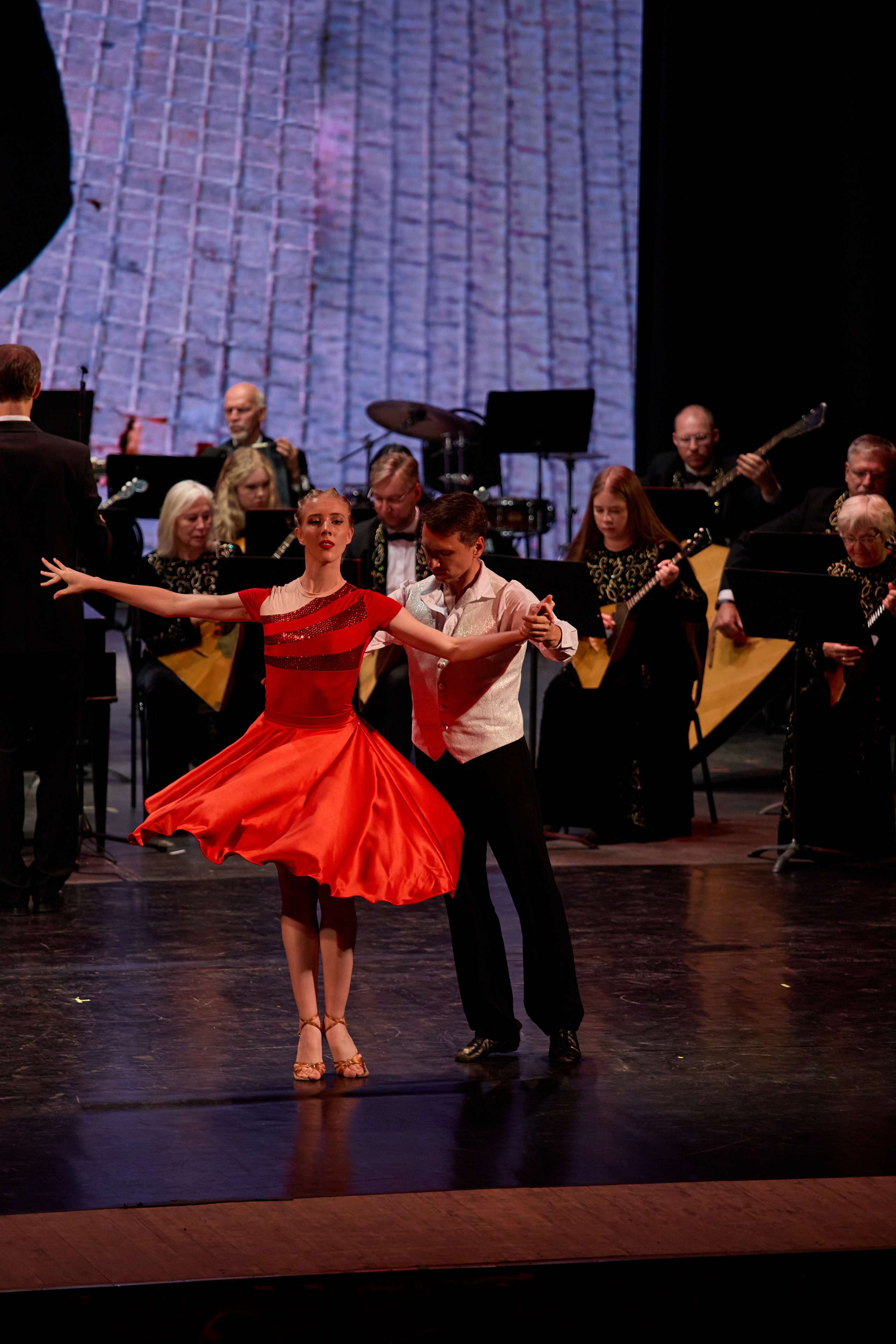 Филармония «Вокруг света в ритме танца». Фотограф Илья Прохоров в Кирове