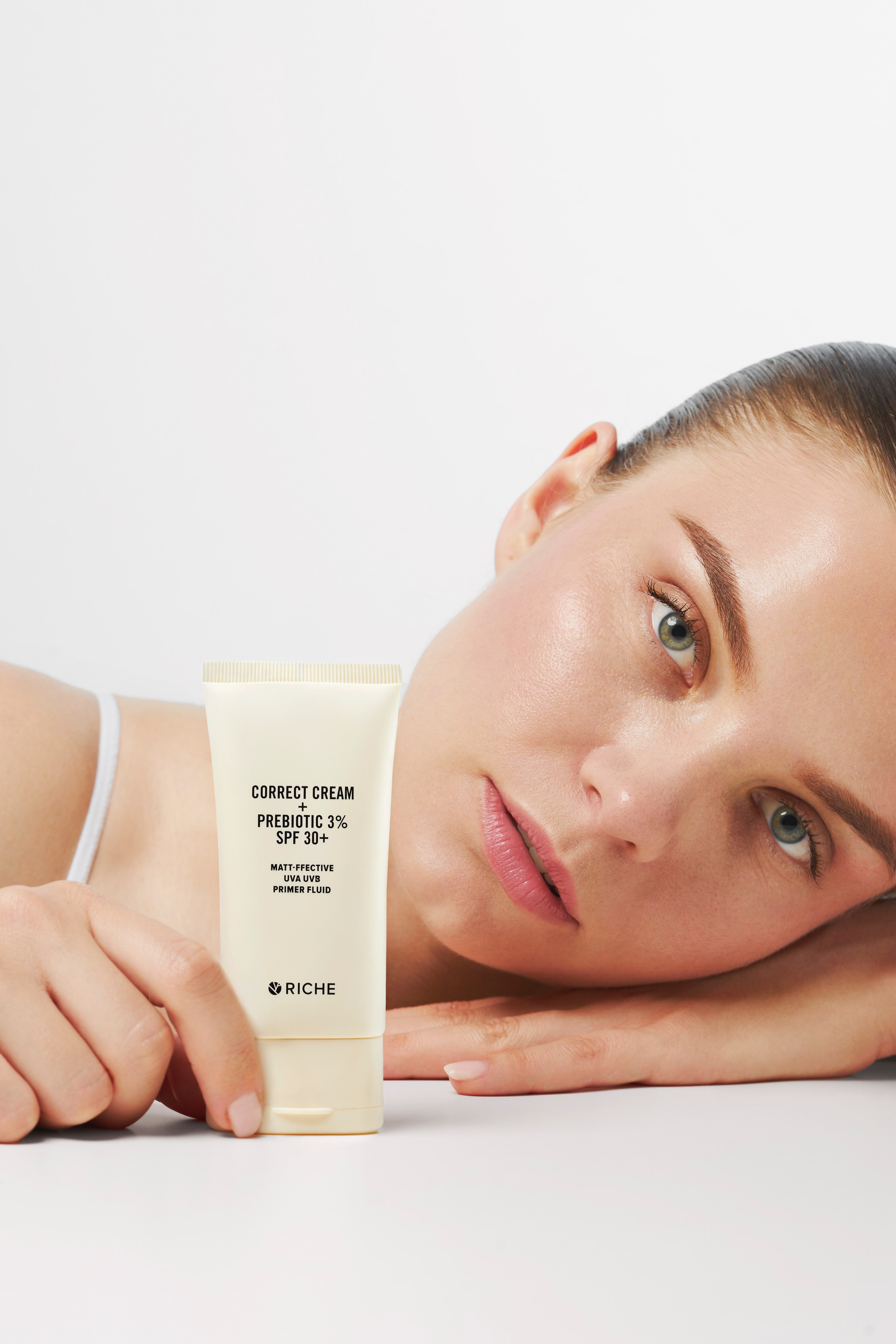 Бьюти (съемка с моделью). Предметный фотограф в Новосибирске Лебедева Дарина