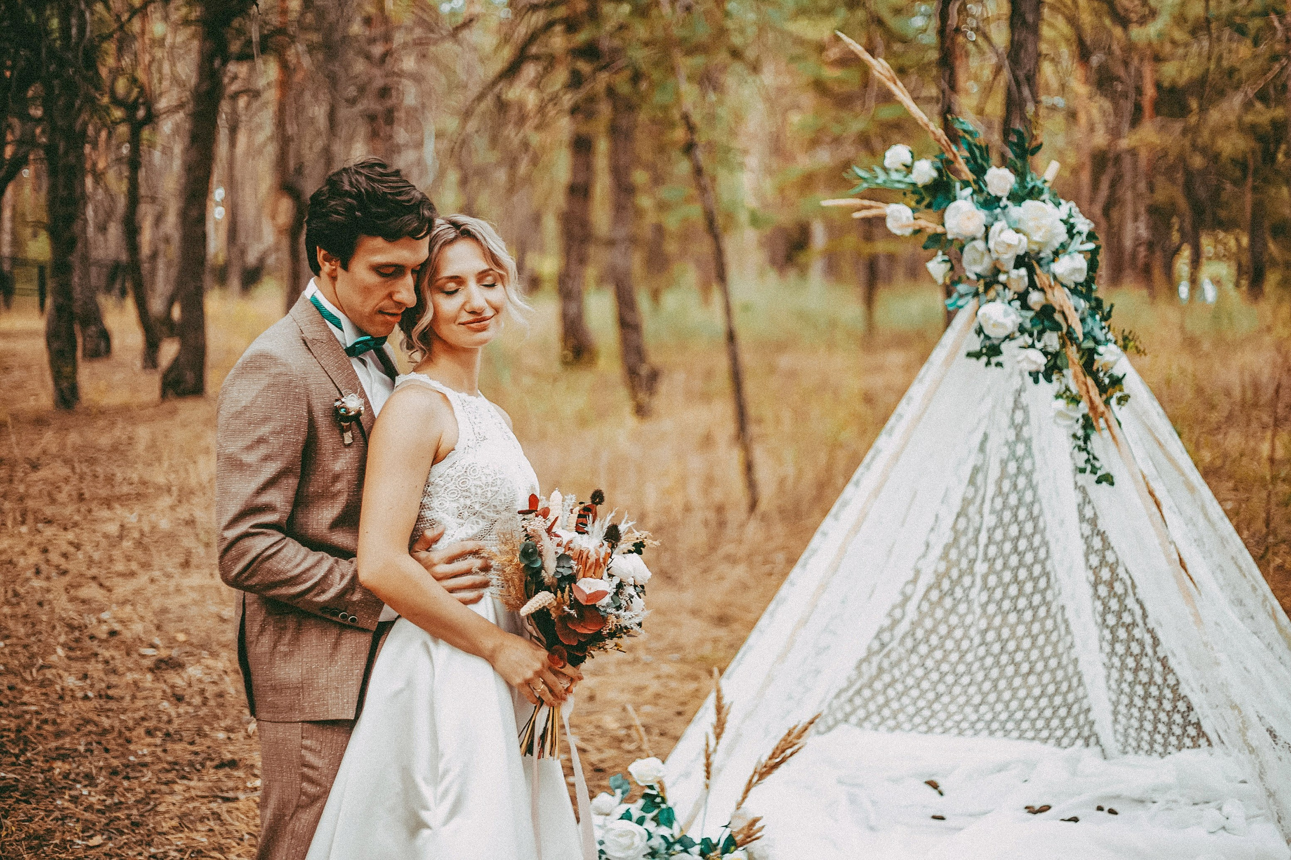 Свадебная фотосессия в парк-отеле. Фотограф в городе Самара Александр Гераськин
