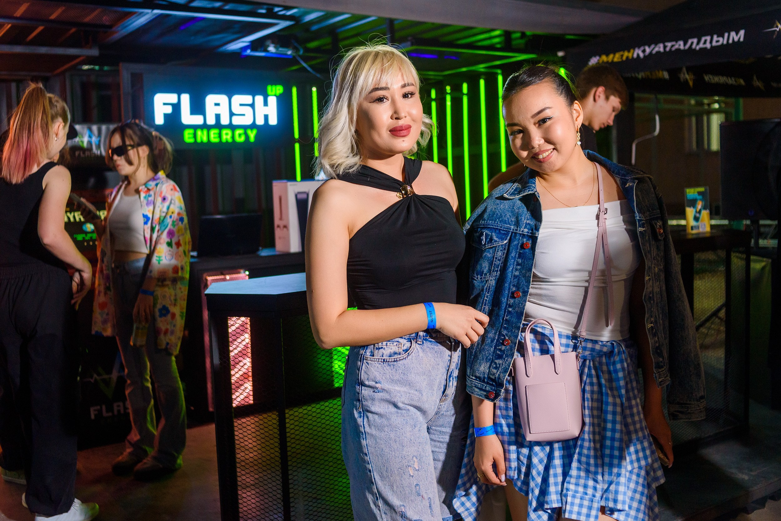 Репортажная съемка в Шымкенте — репортажный фотограф Михаил Клёшев. Михаил Клёшев — Профессиональный фотограф в Шымкенте и области