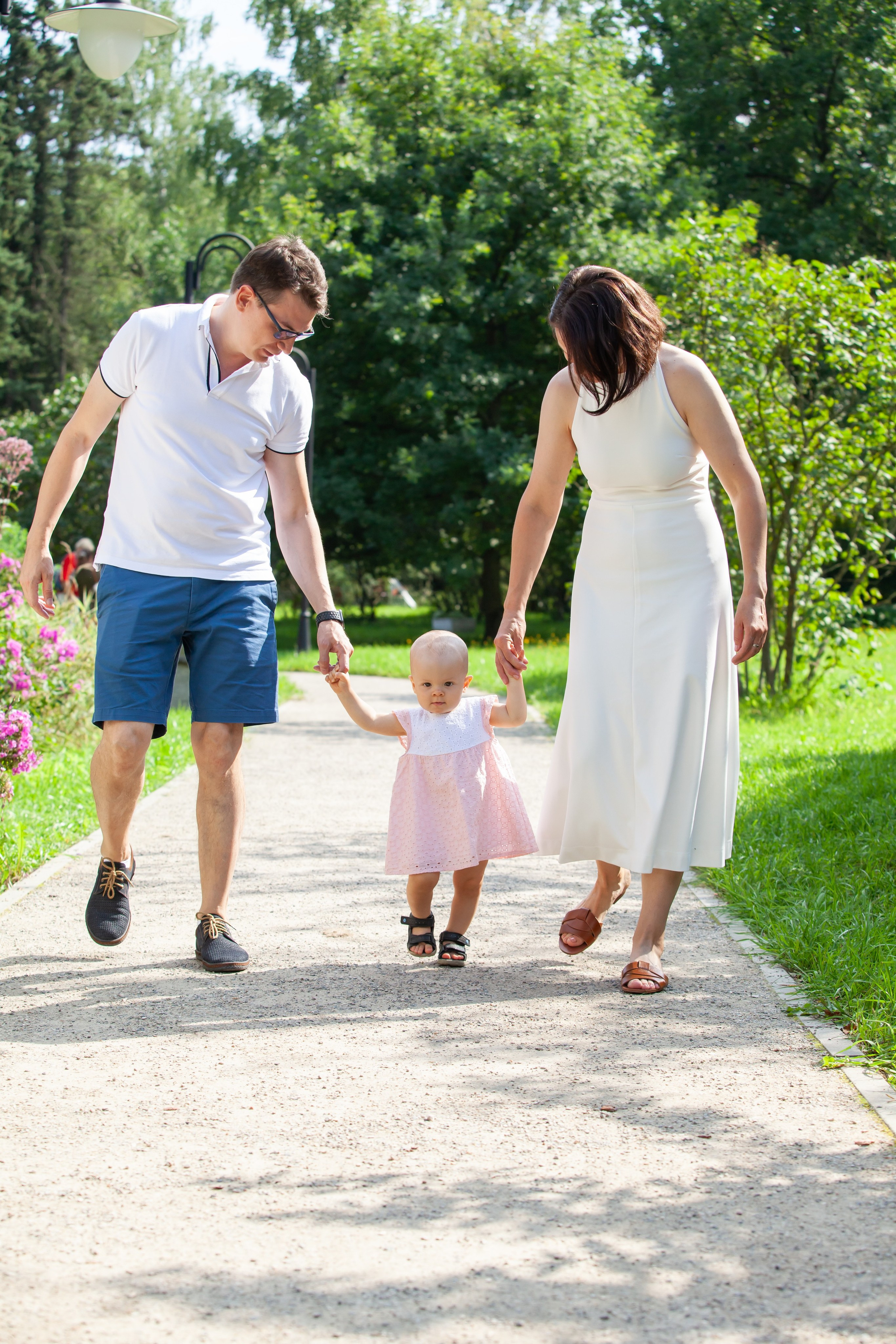 Семейная фотосессия в парке. Фотографы в Москве Светлана Устинова и Сергей Грачев