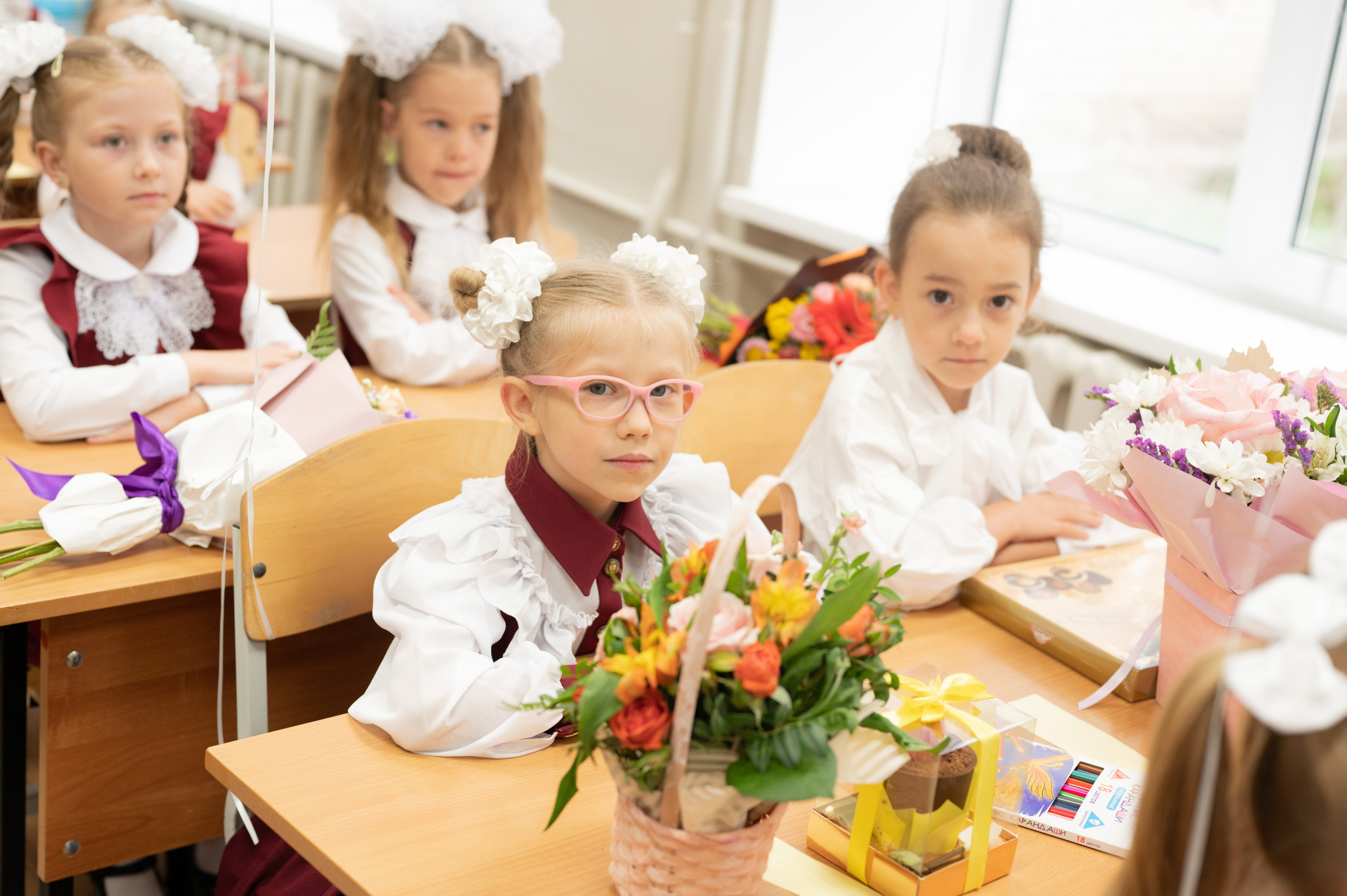 1 сентября 1 К 16 гимназия репортаж, линейка +в классе. Фотограф новорожденных, семейный детский в Тюмени Татьяна Морозова