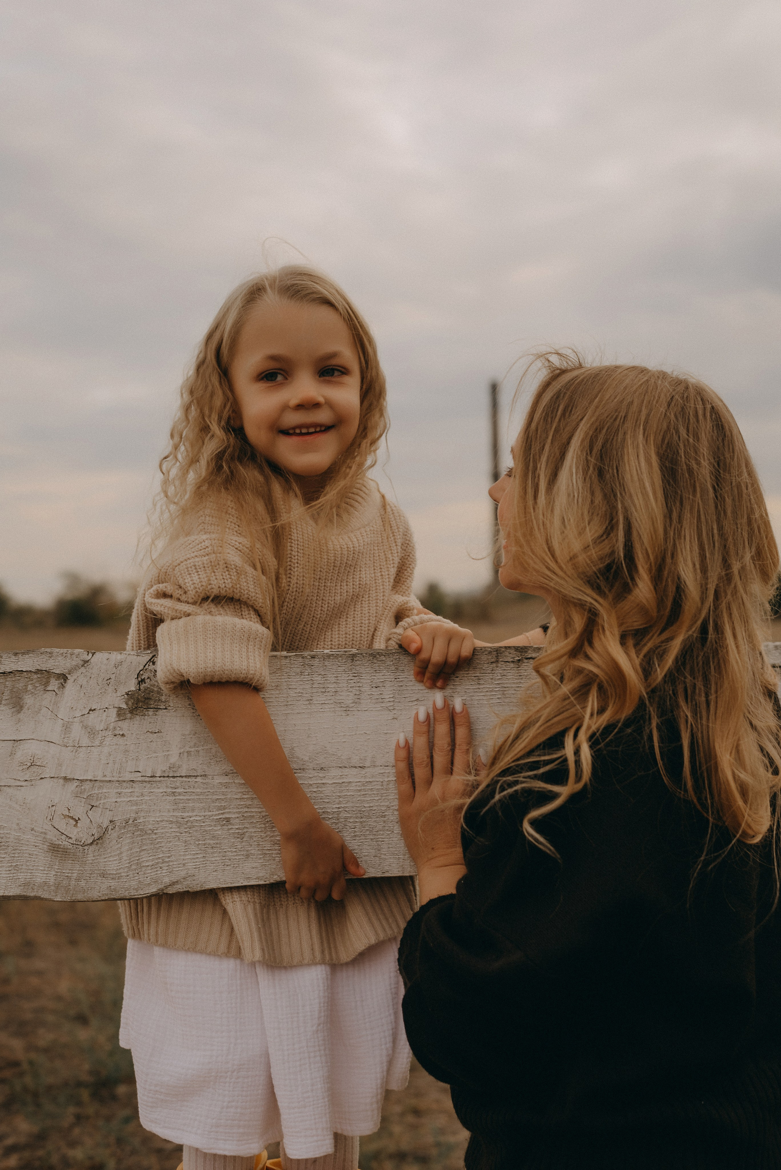 Света и Даша