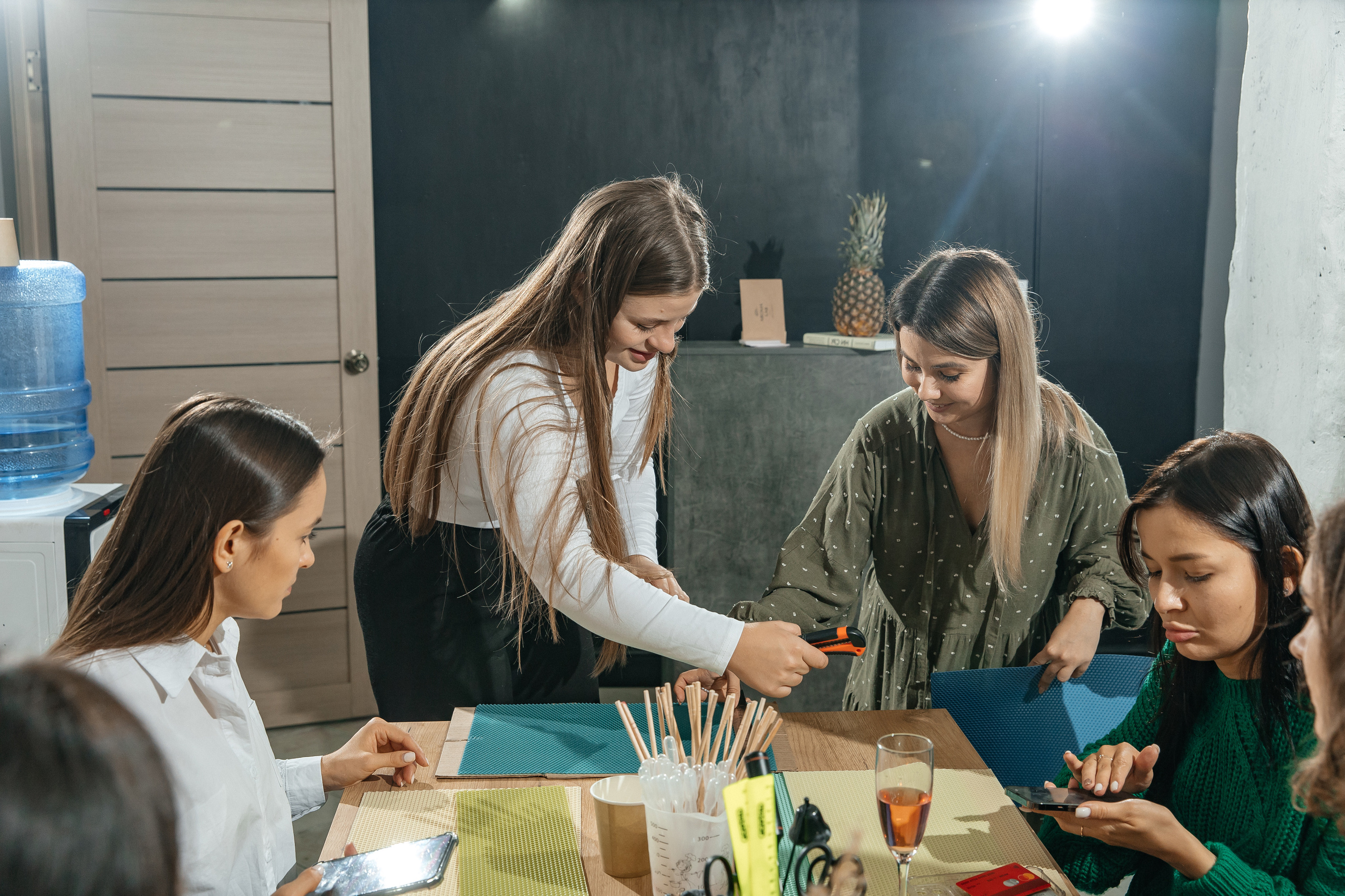 Официальное открытие студии AROMALAGE по новому адресу