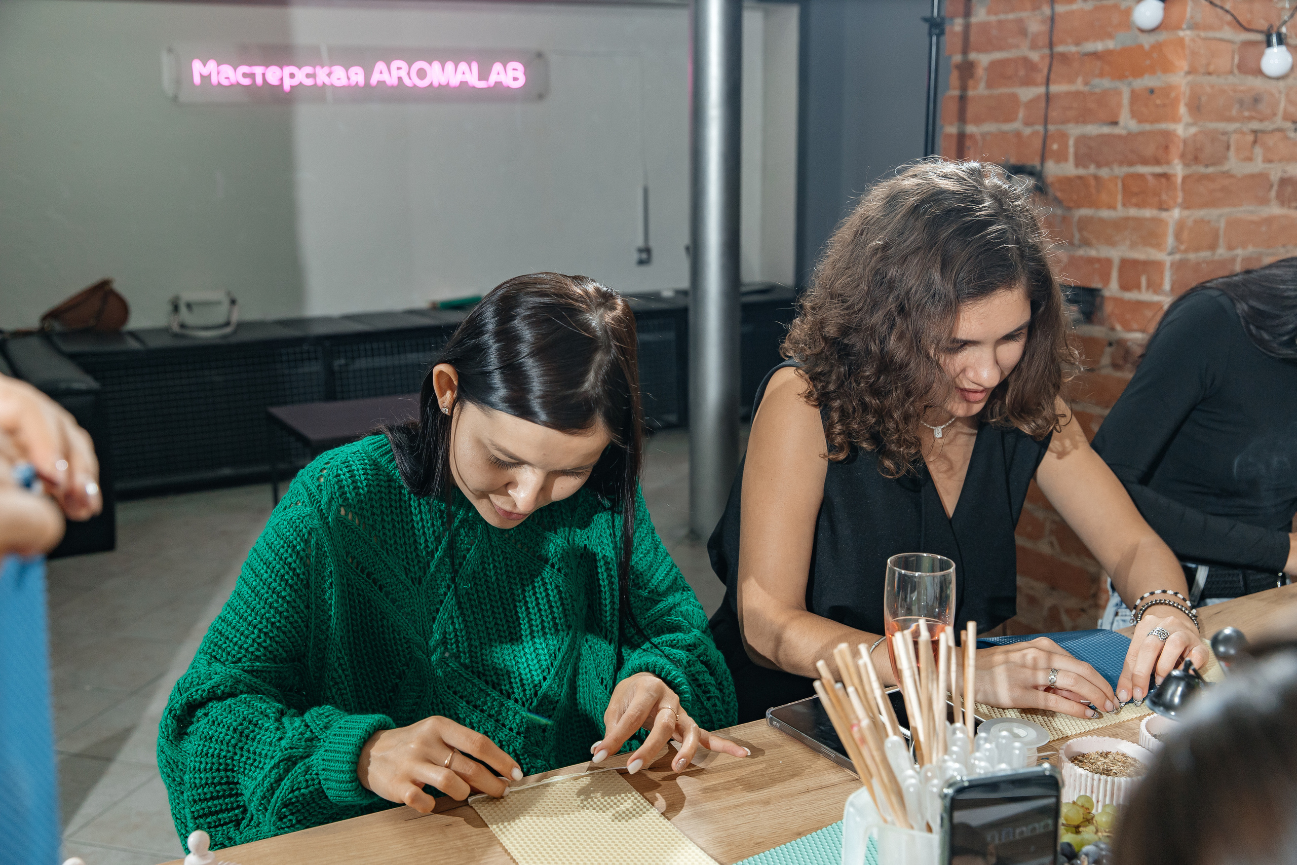 Официальное открытие студии AROMALAGE по новому адресу