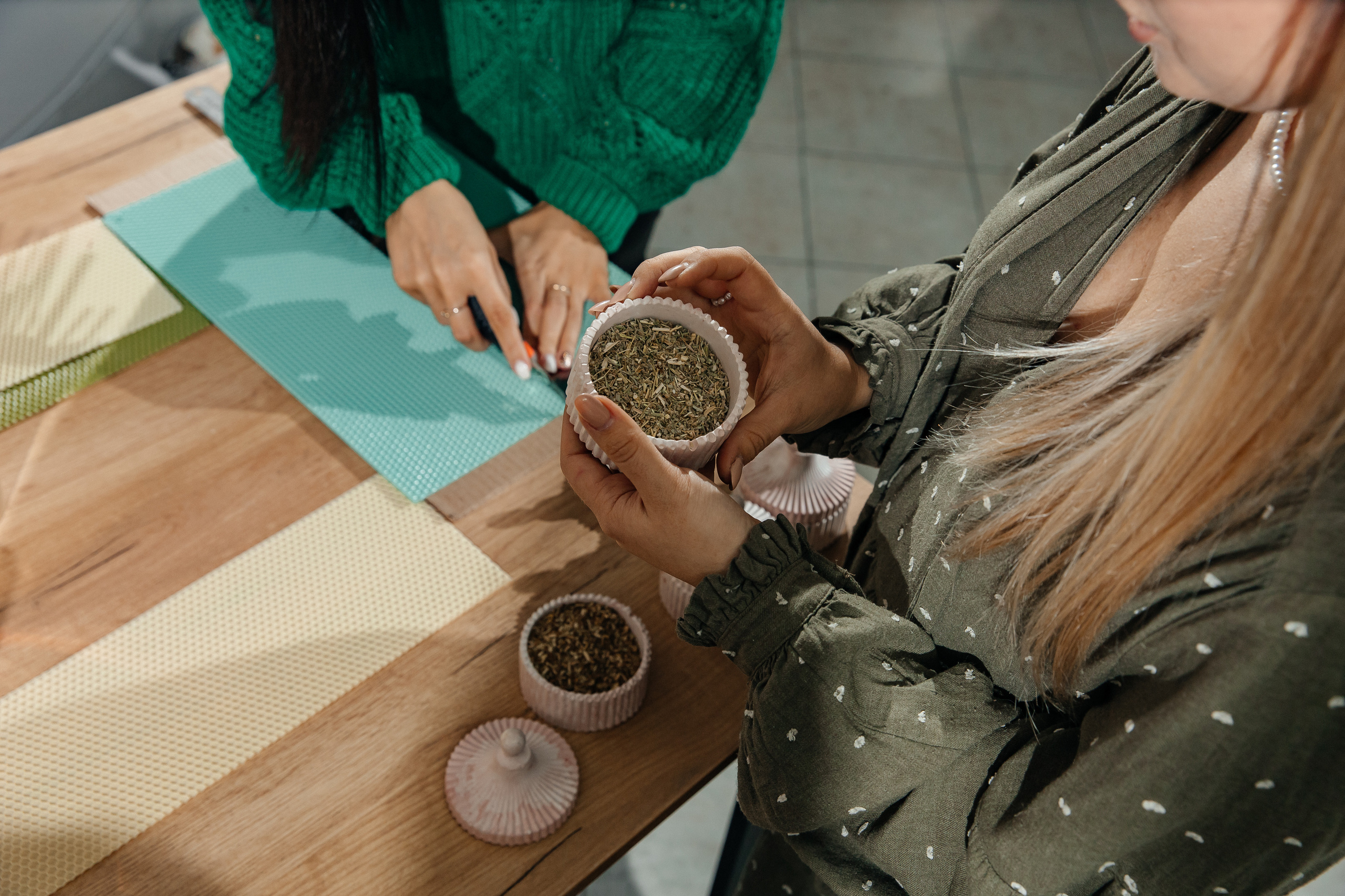 Официальное открытие студии AROMALAGE по новому адресу