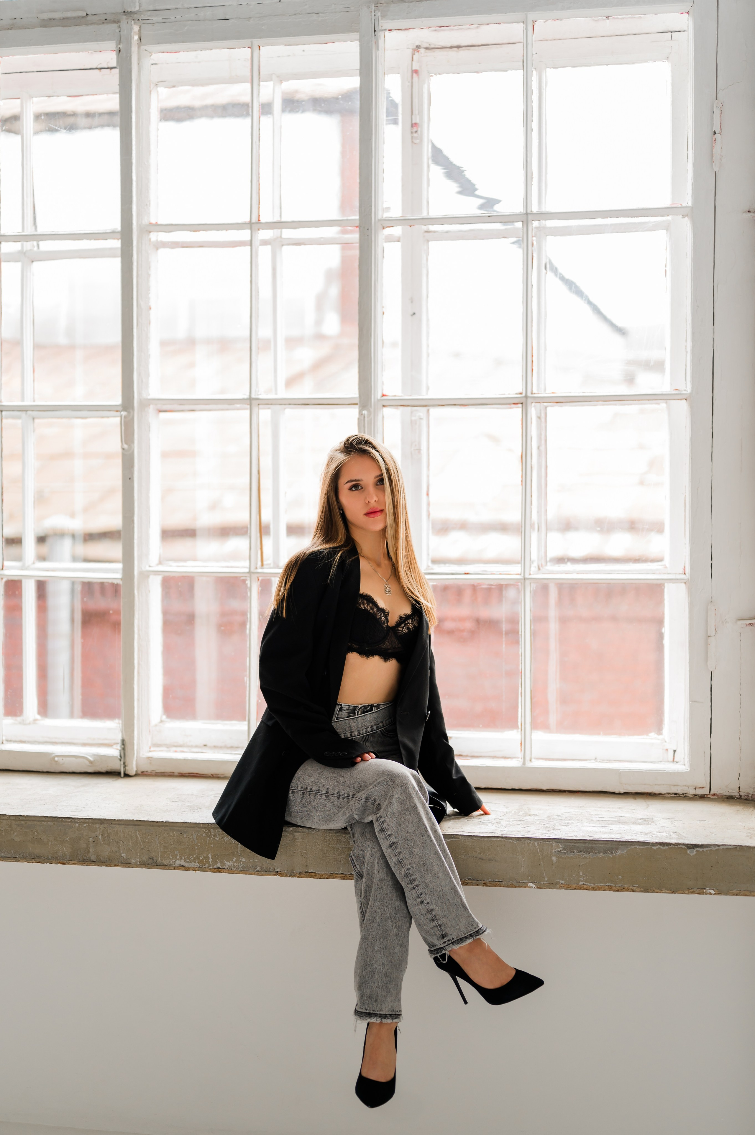 Алина, съемка на циклораме. Свадебный и семейный фотограф Евгения Кононова