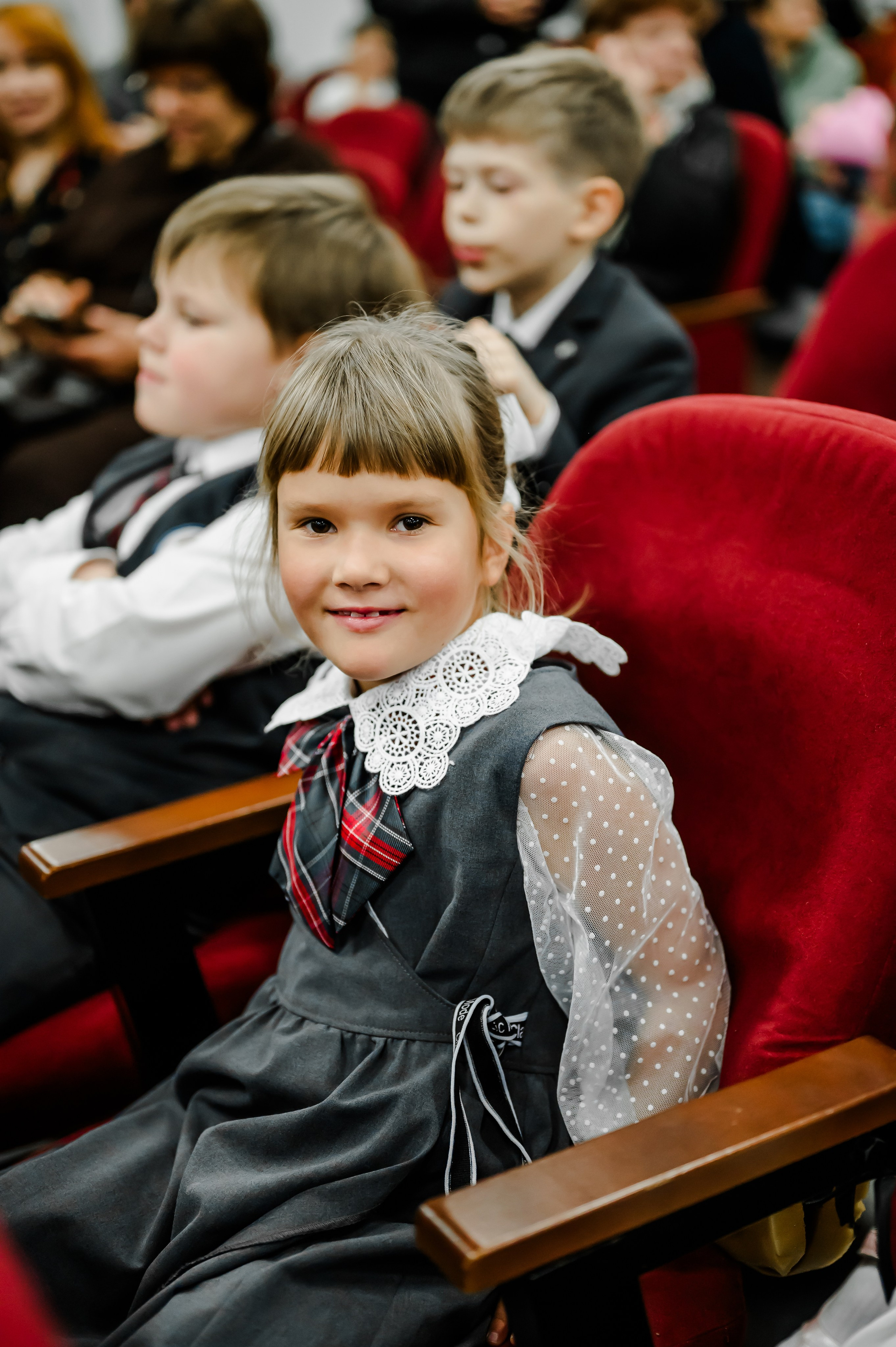 Посвящение в первоклассники. Свадебный и семейный фотограф Евгения Кононова