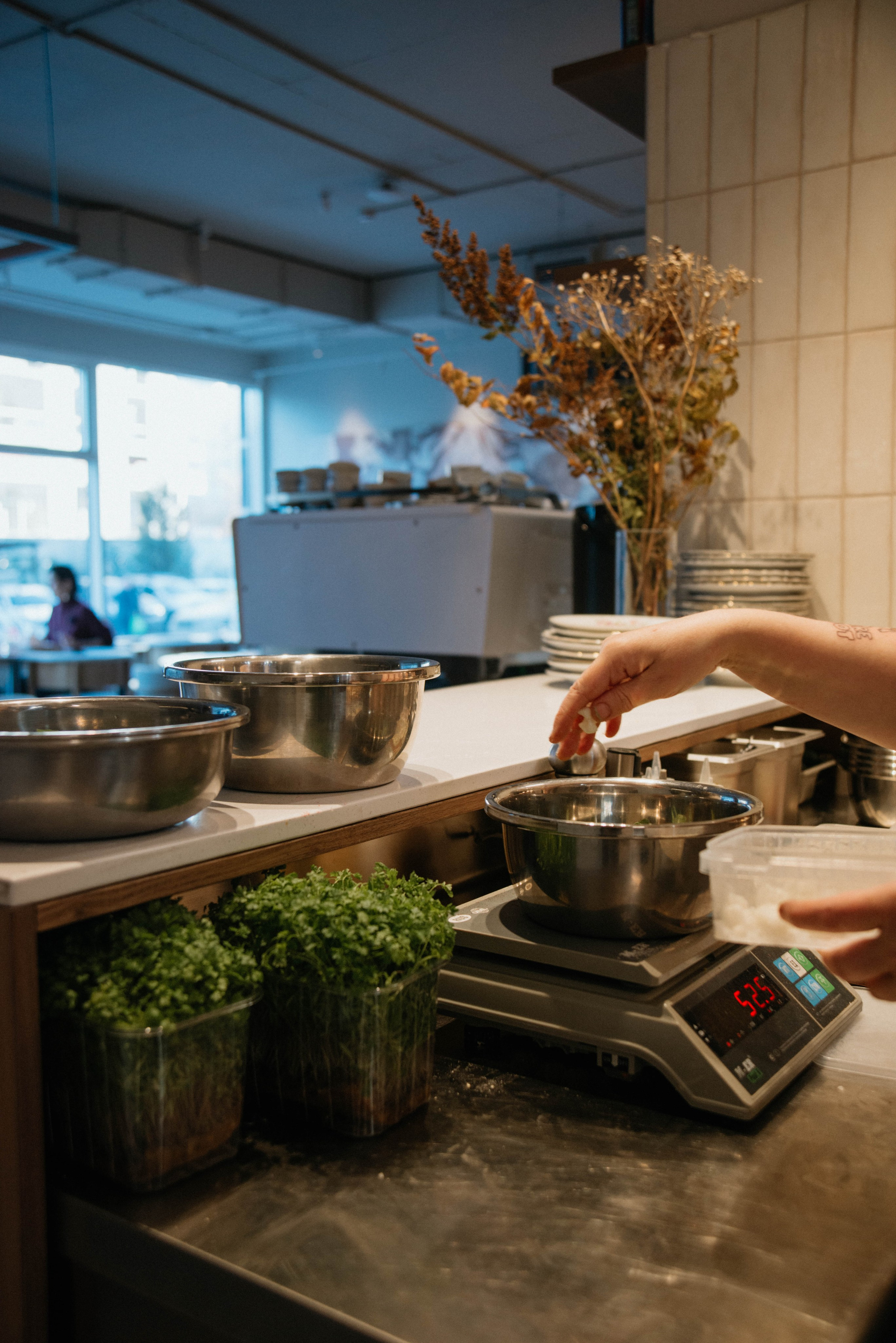 Контентная фотосессия для ресторана La Volte. Ксения Glossa. Портретный и репортажный фотограф в Самаре