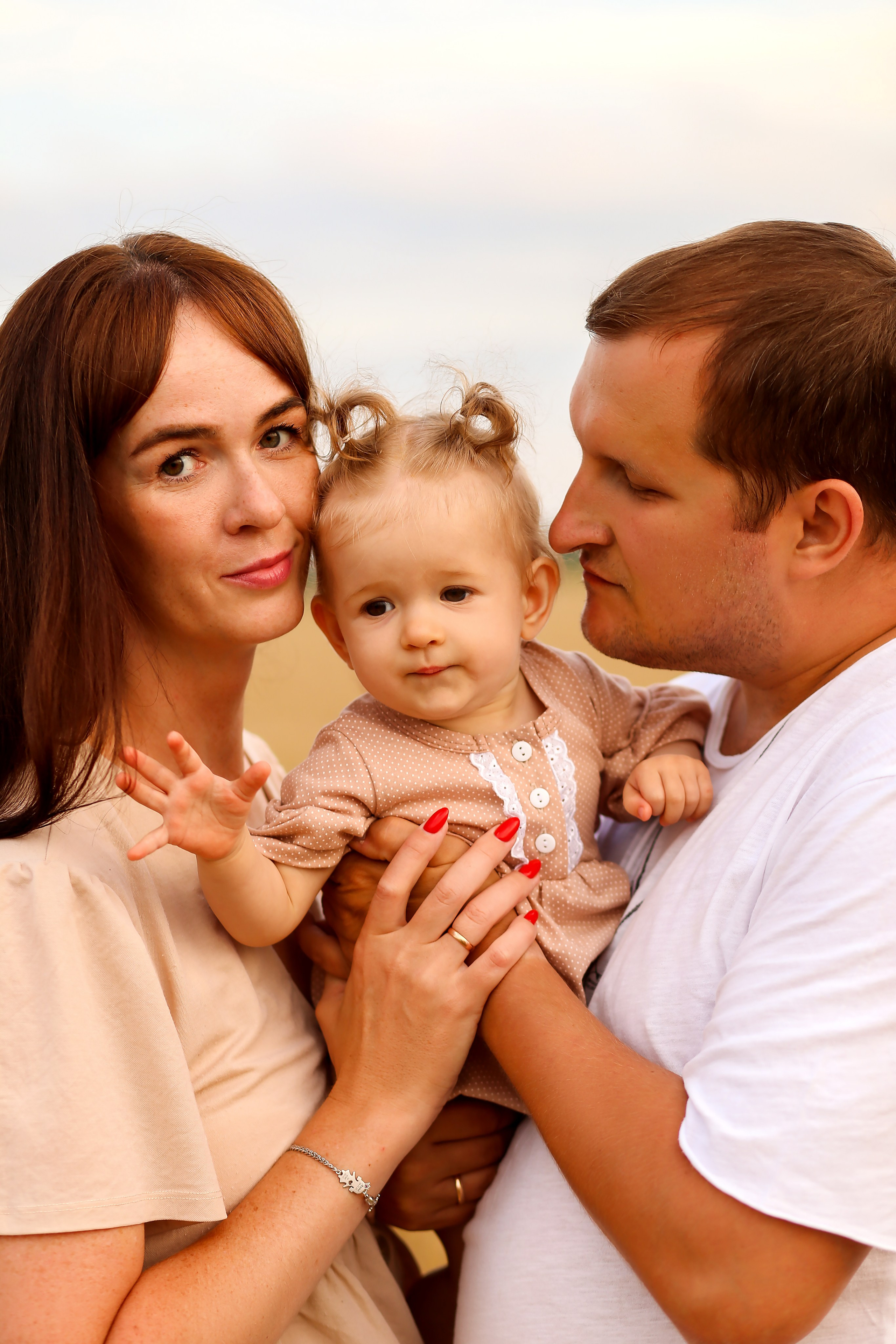 Съемка в поле. Семейный фотограф Фотосессия беременности  Екатеринбург Елена Луткова