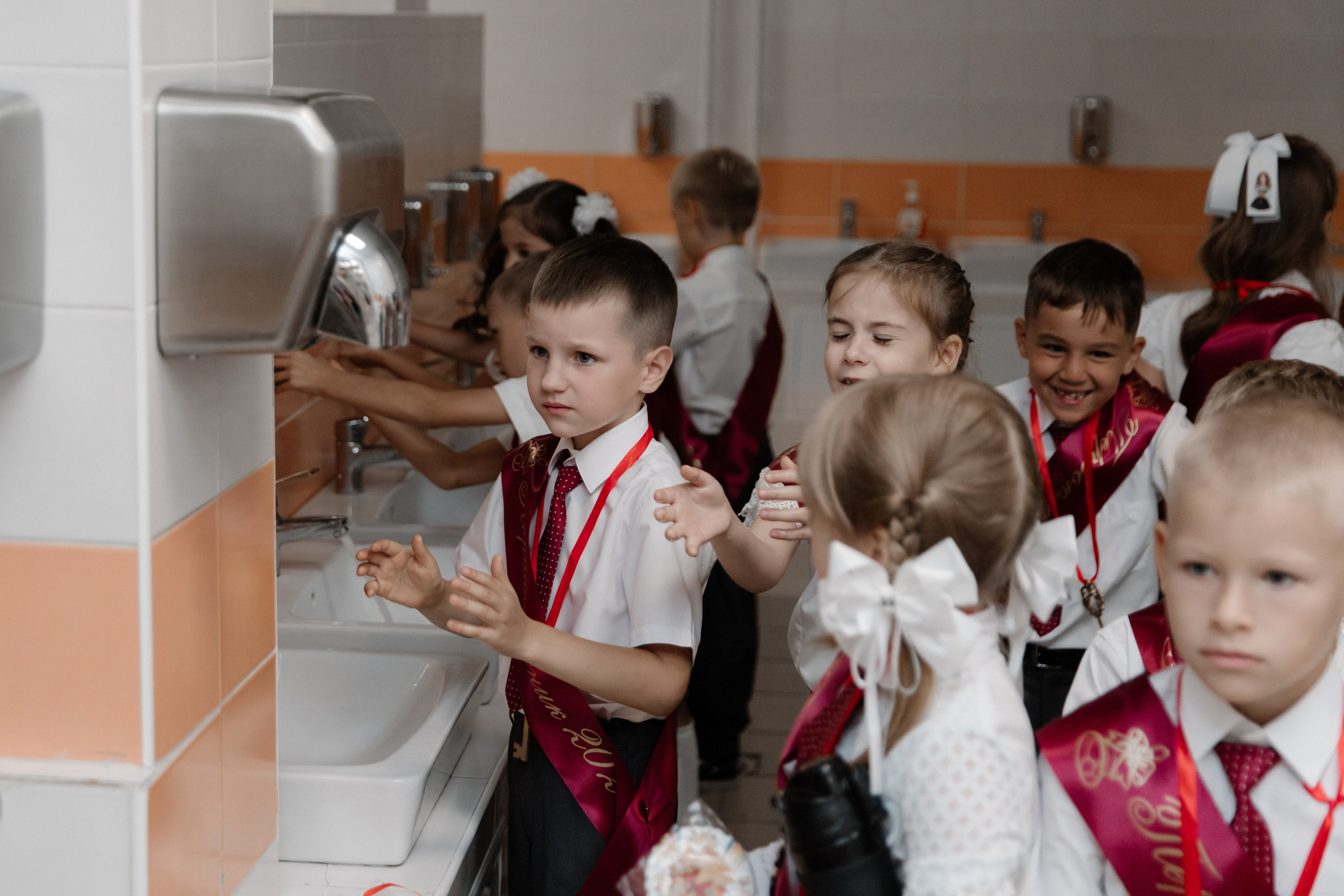 1 класс 11 школа. Выпускные альбомы Натальи Бутко: Новороссийск, Анапа, Геленджик