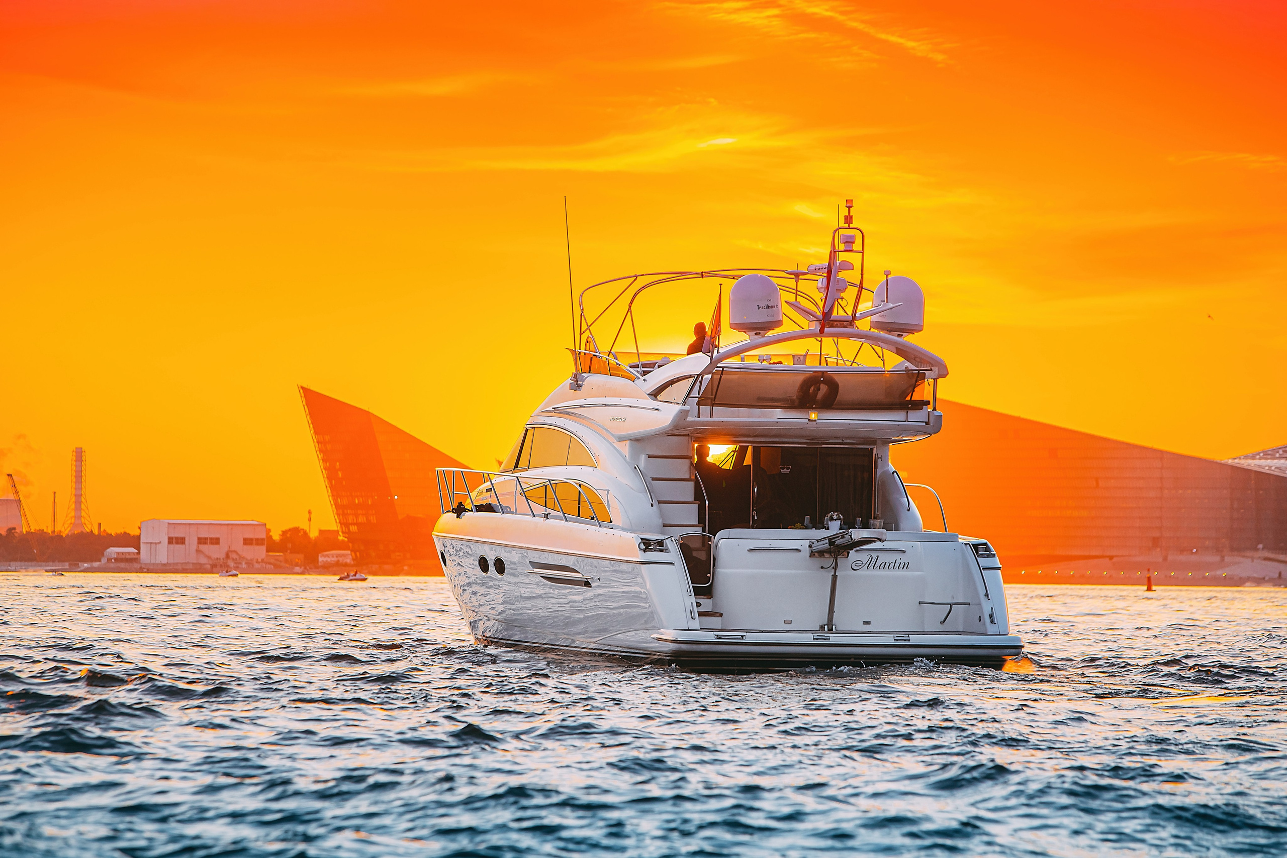 Яхта Princess 57 Esperanza. SPB Rent Boats|аренда катеров и теплоходов