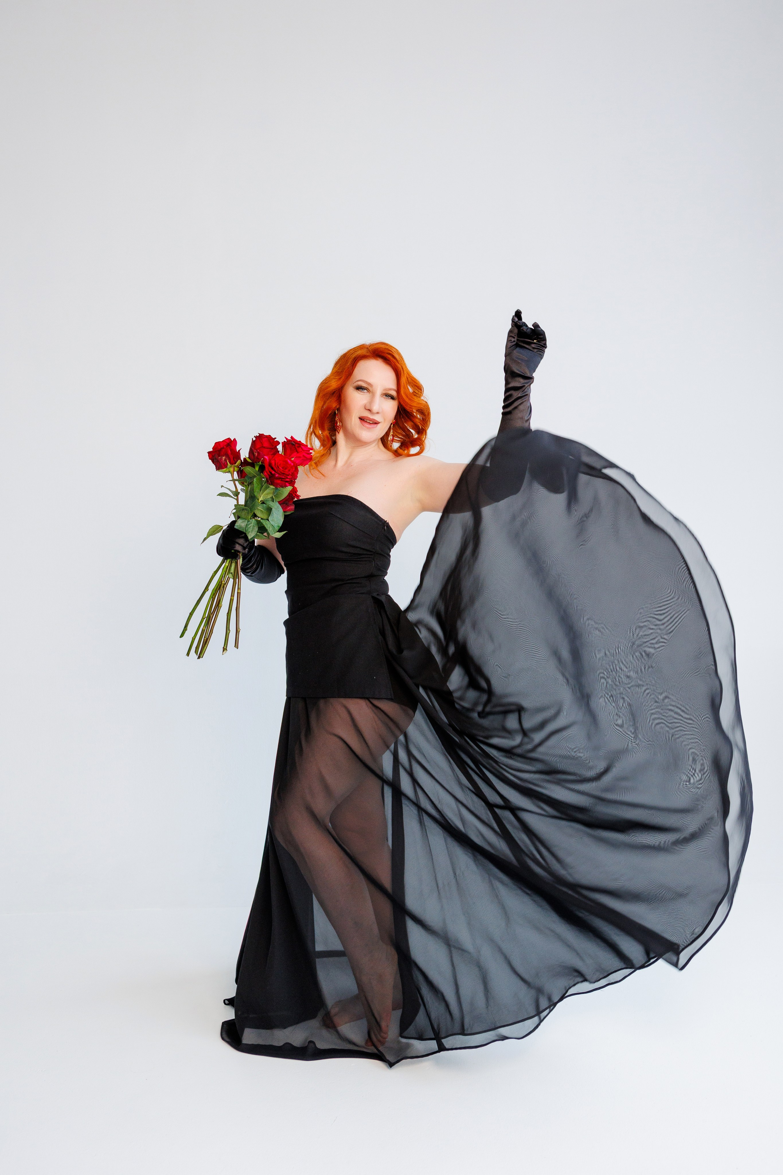 Ольга и розы. Фотограф в Санкт-Петербурге