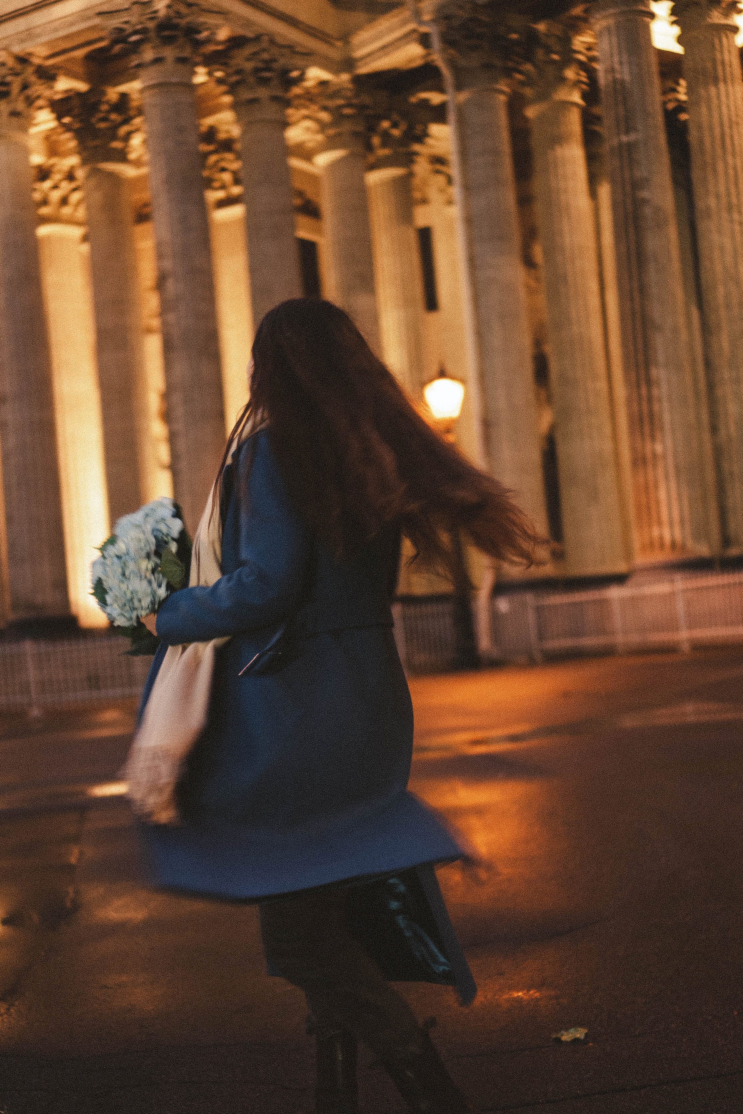 Прогулочная фотосессия по центру. Профессиональный фотограф, Санкт-Петербург — Виктория Богомолова