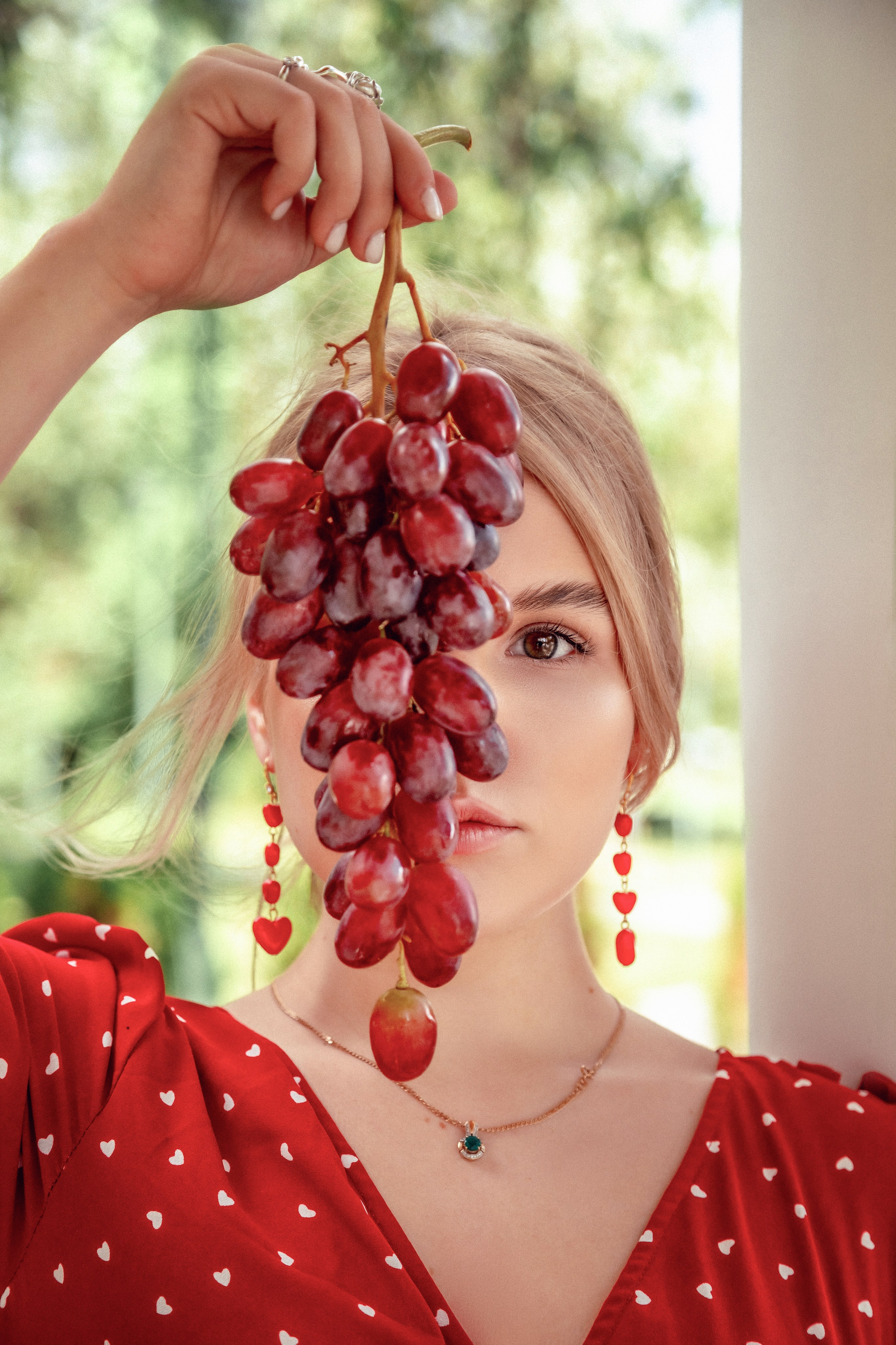 Фотопроект «Девушка с виноградом». Фотограф Алина Лебедь