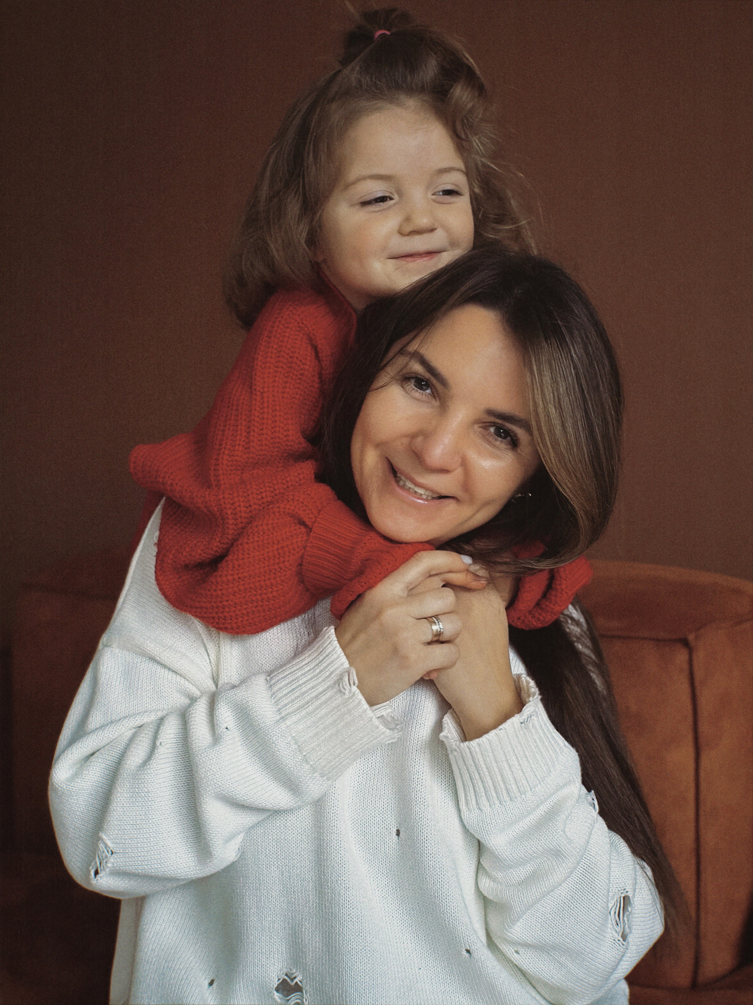 История мамы и дочки 🥹❤️. Чувственный мобильный фотограф в Казани и Сочи Дьяченко Дарья