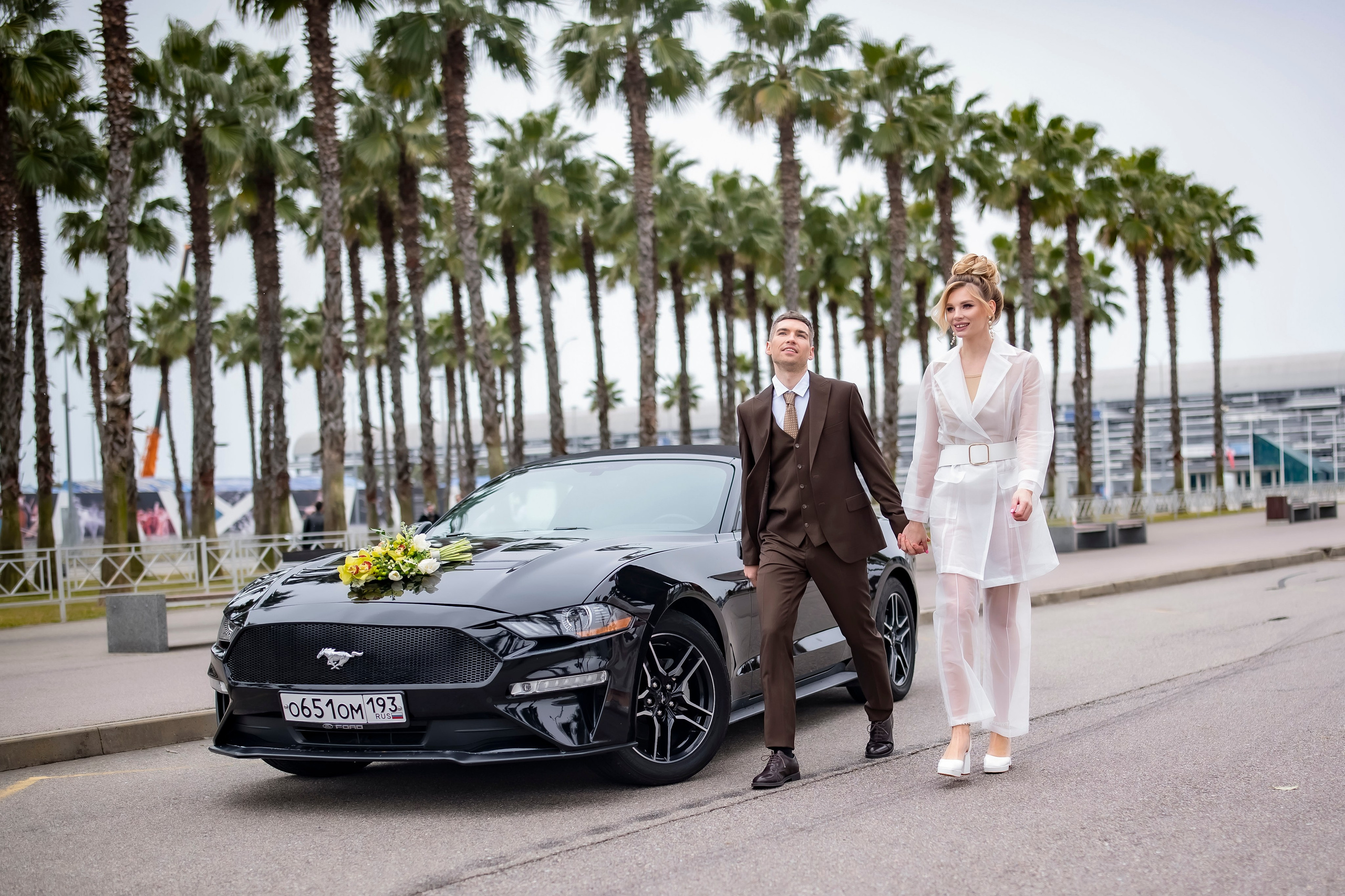 Свадьба в аллее пальм. Наталья Слесаренко фотограф в Сочи