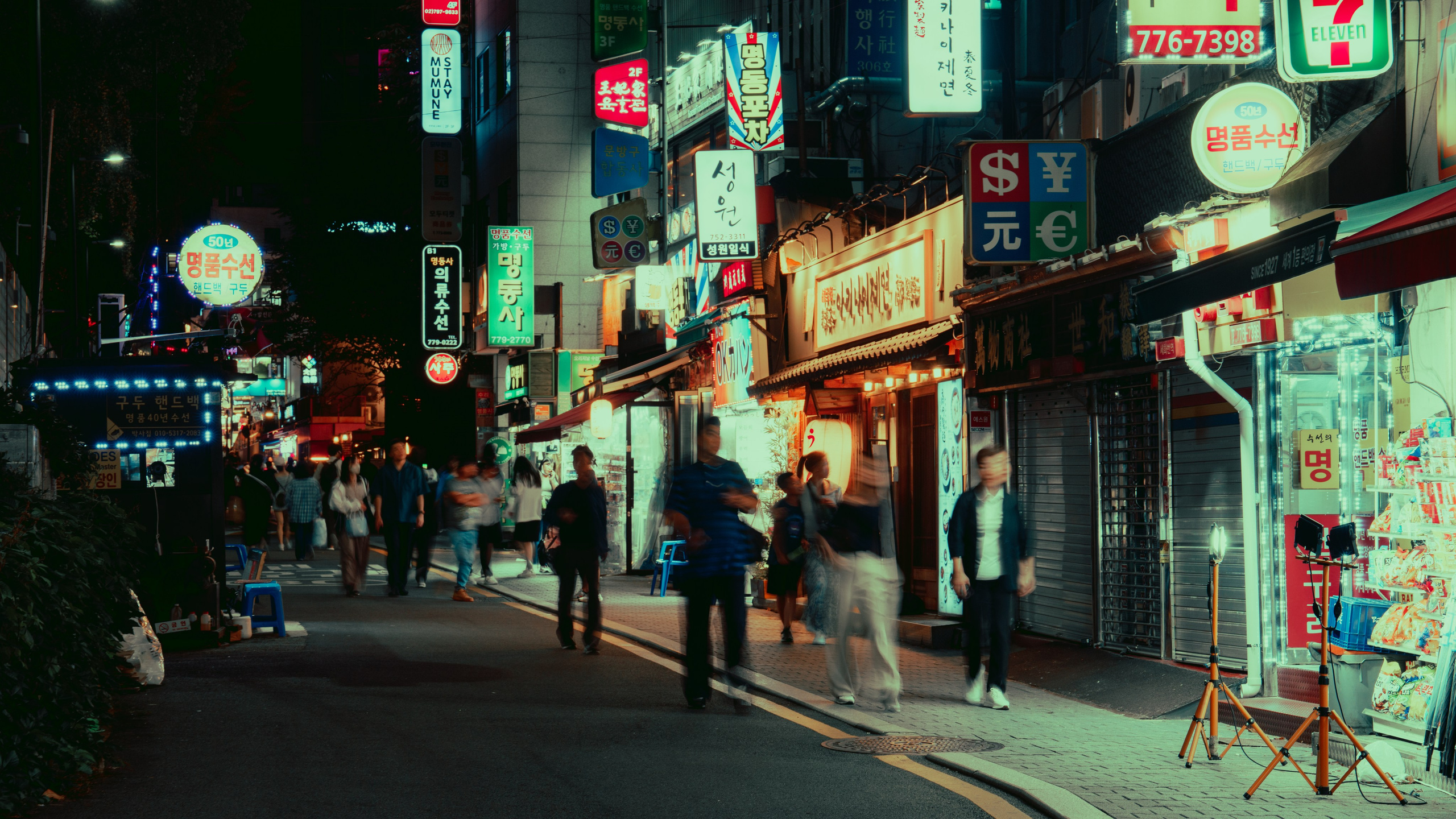 Street photography / Уличная фотография. @tomrus: Рустам Шагиморданов — фотограф