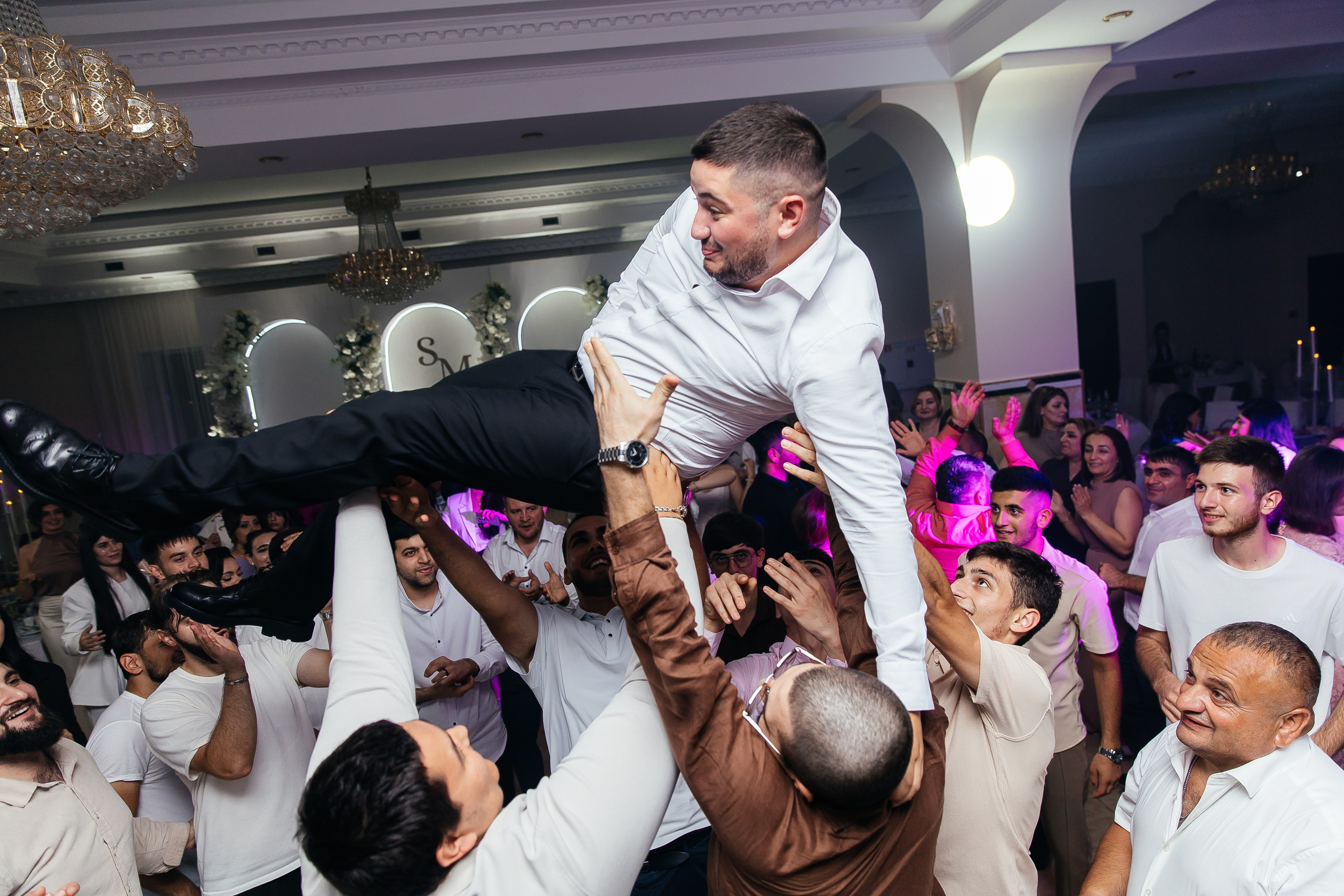 Сетрак и Марианна. Фотограф в Красноярске Надежда Воскресенская