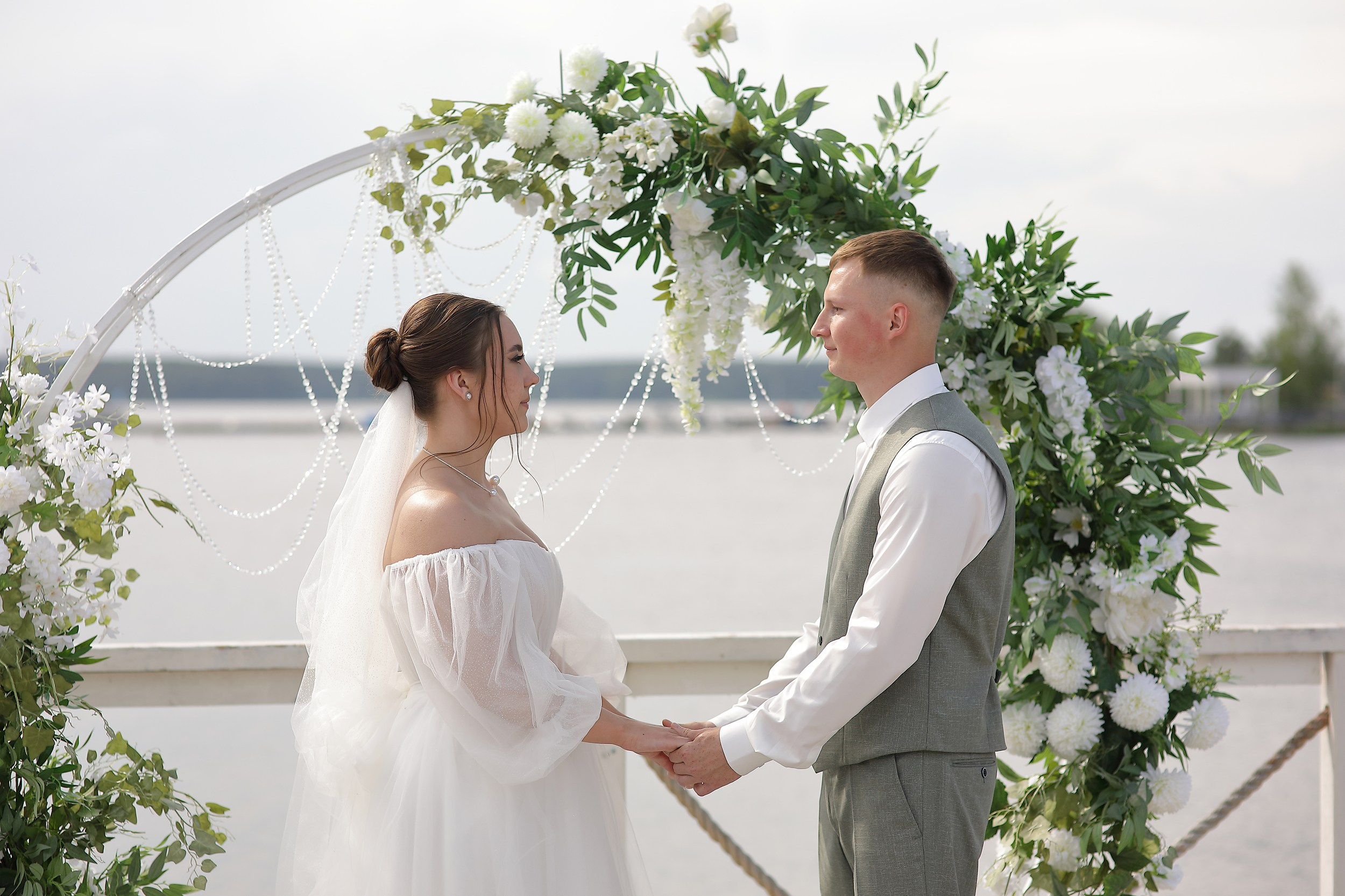 Роман и Софья. Свадебный и семейный фотограф и видеограф в Екатеринбурге Полянские Тимур и Анастасия