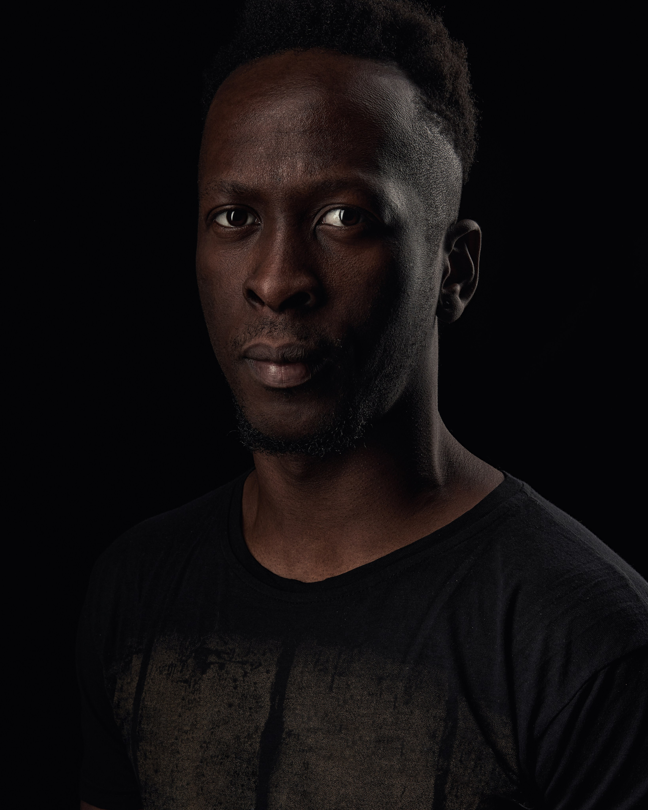 Съёмка на черном фоне