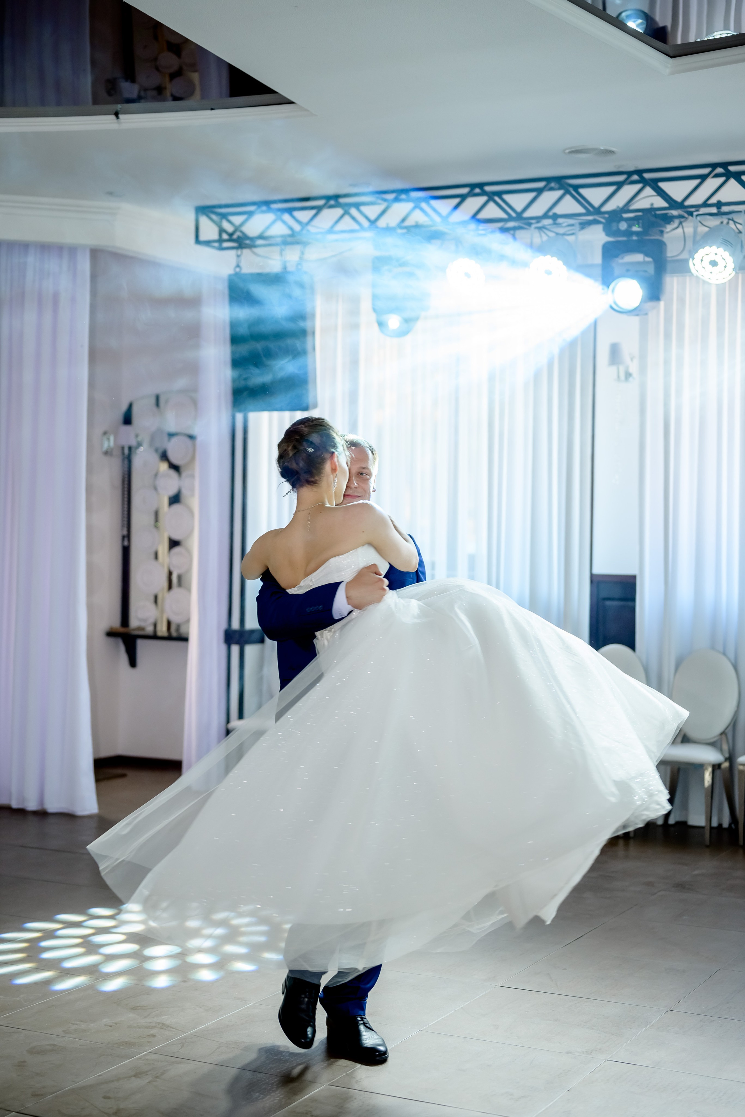 Банкетная часть. Юлия Басня семейный и свадебный фотограф в Донецке