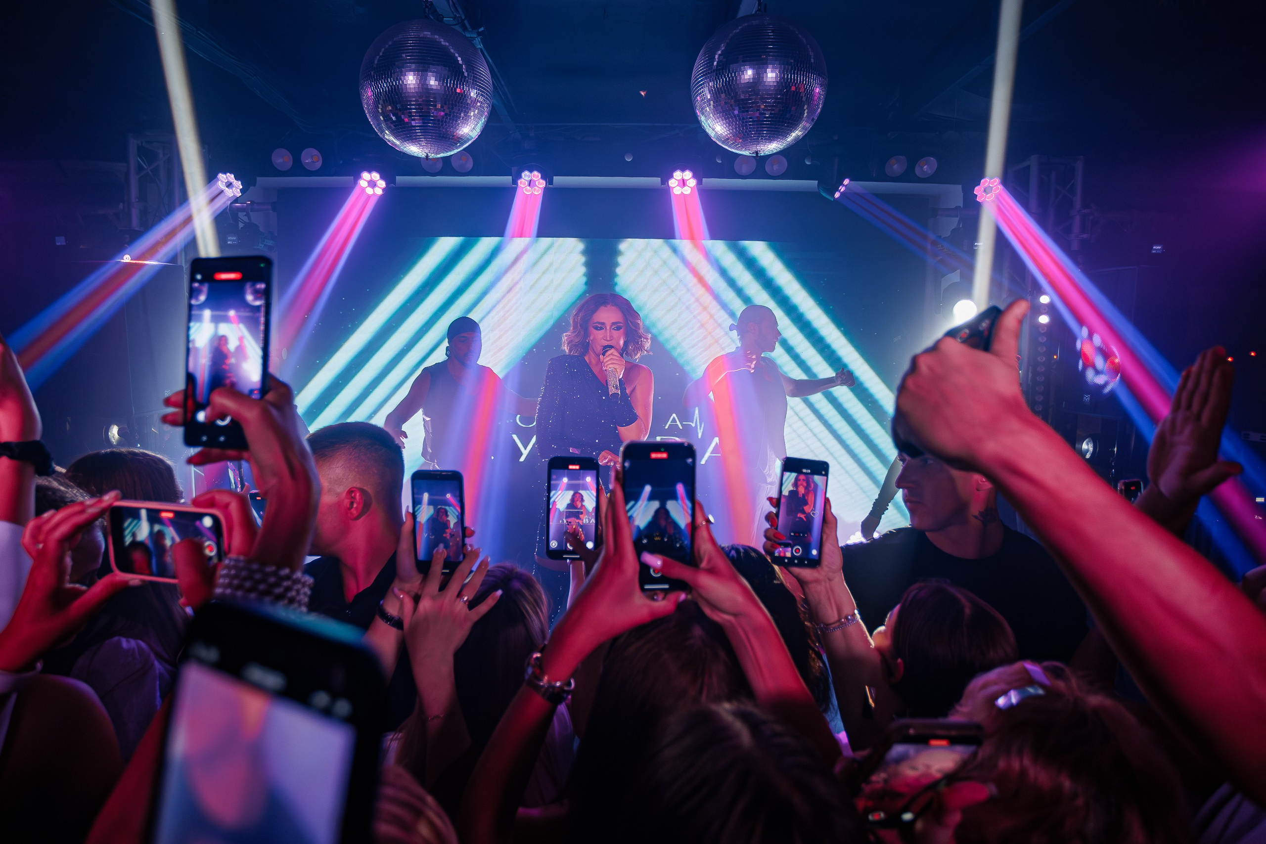 9 лет «Чайке на пляже» ОЛЬГА БУЗОВА_Ялта_9.08.2025 г. Аминов Руслан | Фотограф