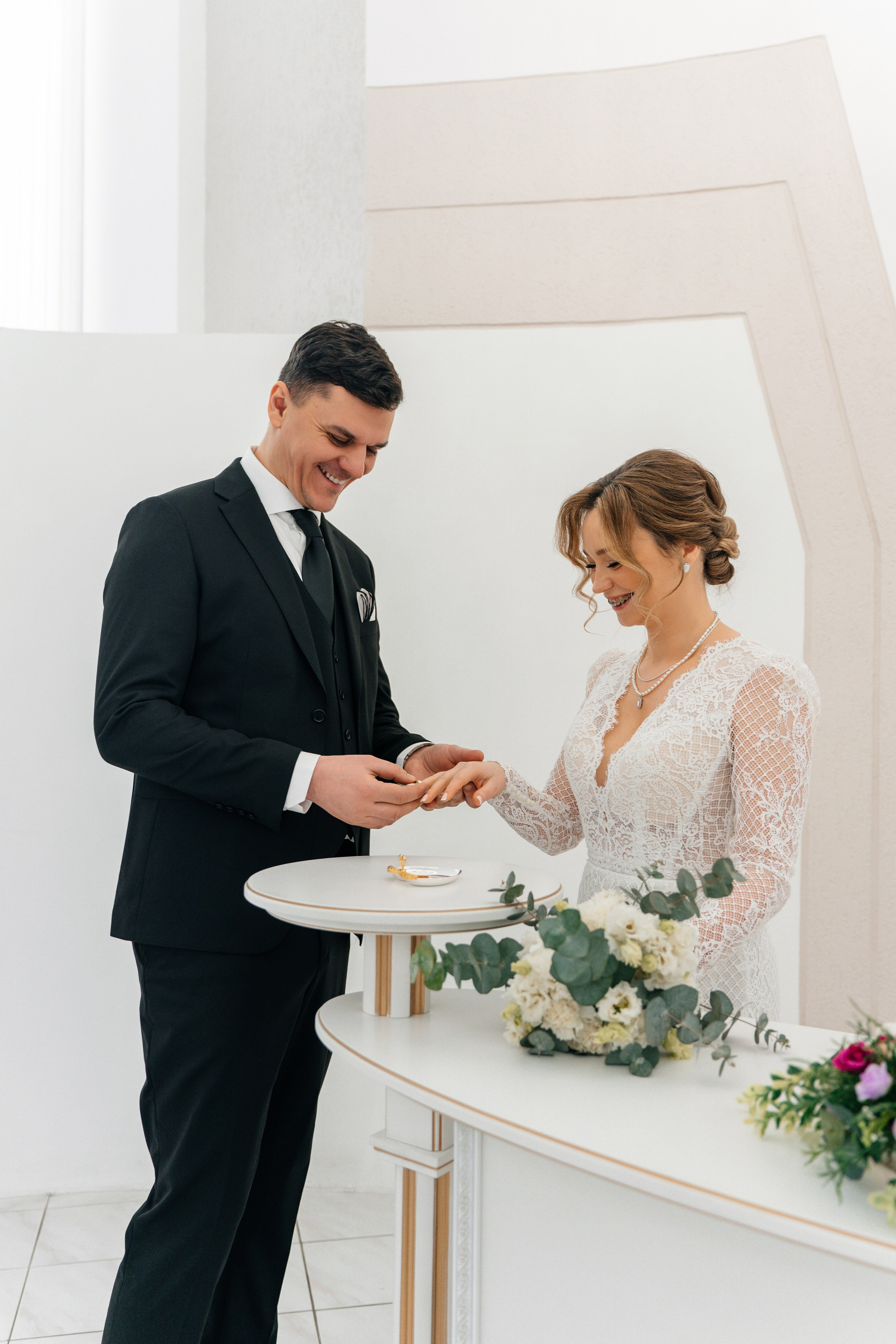 ЗАГС Октябрьского района (большой зал). Ваш семейный фотограф в Минске — Вика Трегубова