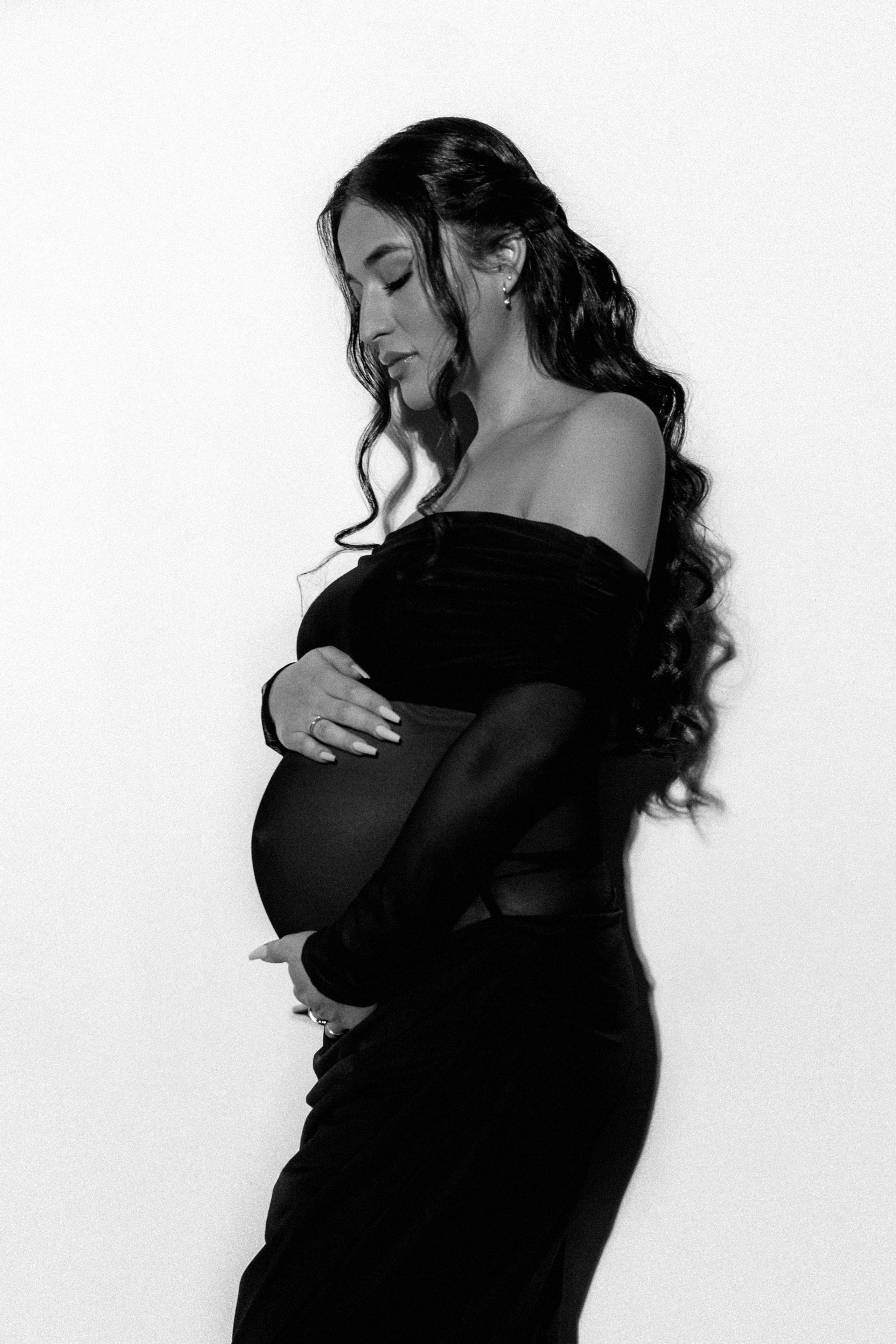 Радость внутри: красота будущей мамы. Ваш семейный фотограф в Минске — Вика Трегубова