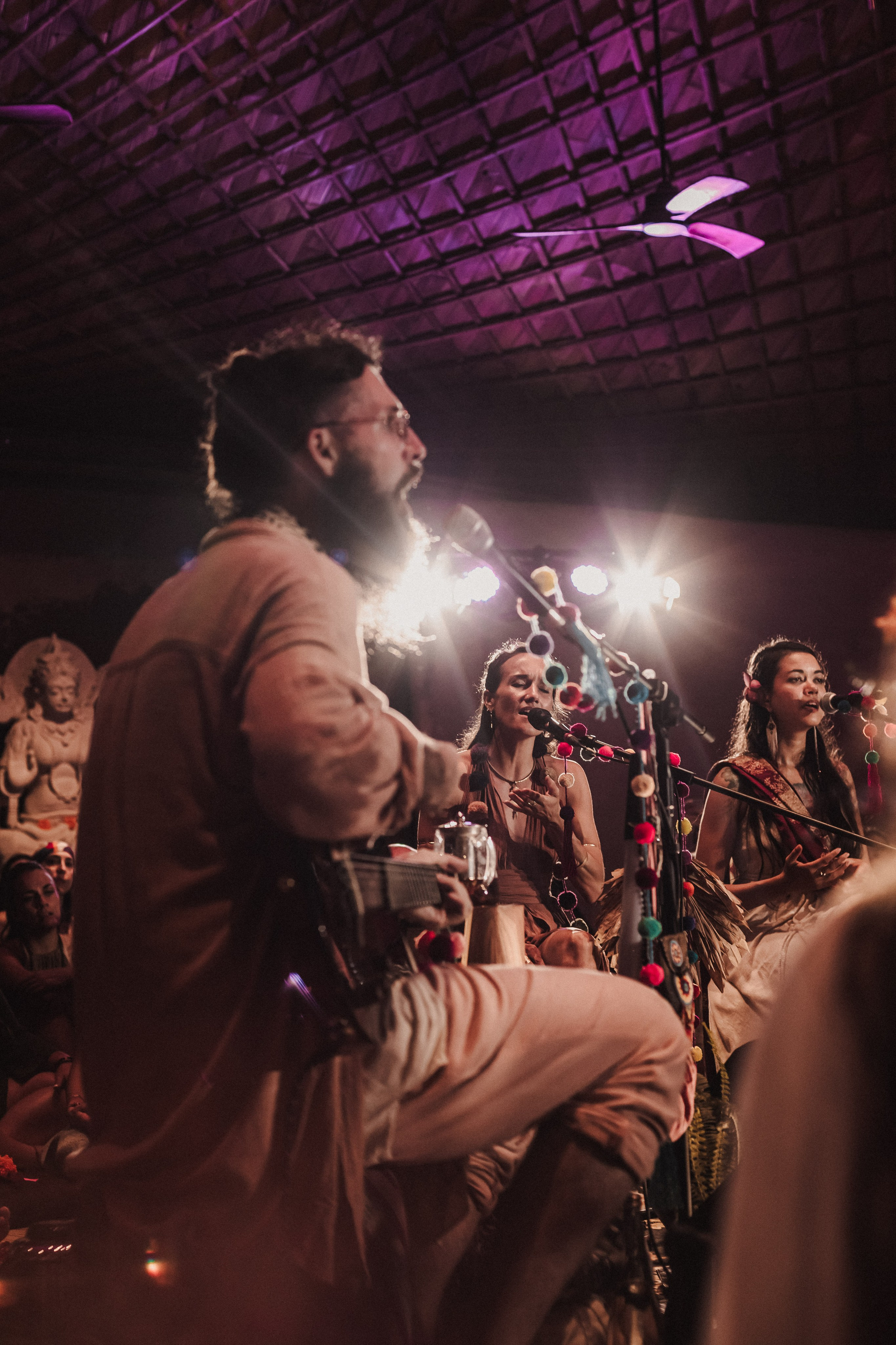 Hanuman Project kirtan at Alchemy march. Mariam Bagdasaryan